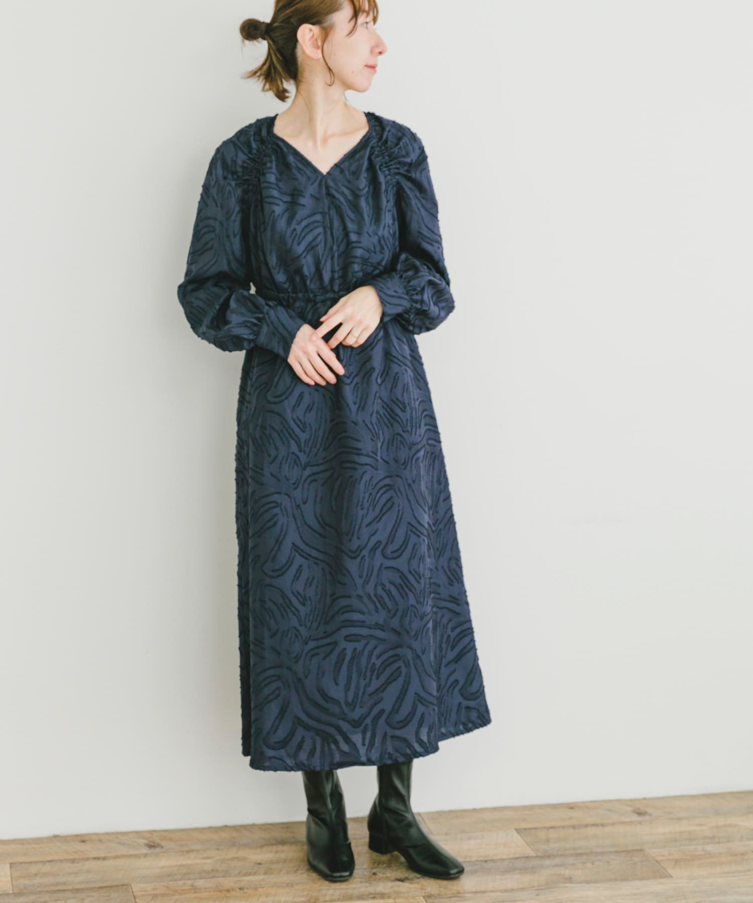 【SALE／67%OFF】URBAN RESEARCH ITEMS ジャガードロングスリーブワンピース アーバンリサーチアイテムズ ワンピース・ドレス ワンピース ホワイト ネイビー