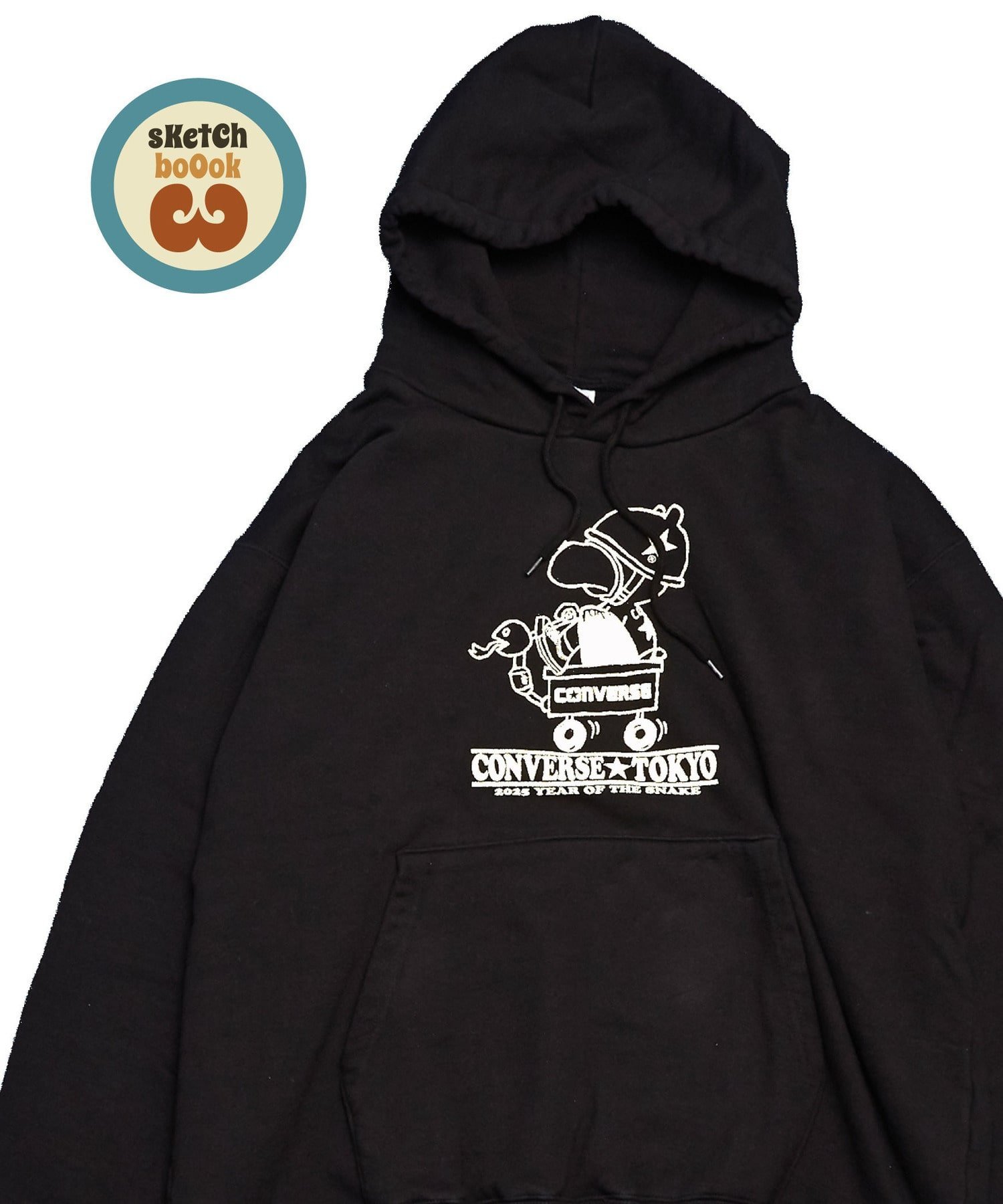 【SALE／40%OFF】CONVERSE TOKYO 【sKetChboOok3】PRINT HOODIE コンバーストウキョウ トップス パーカー・フーディー ブラック グレー【送料無料】