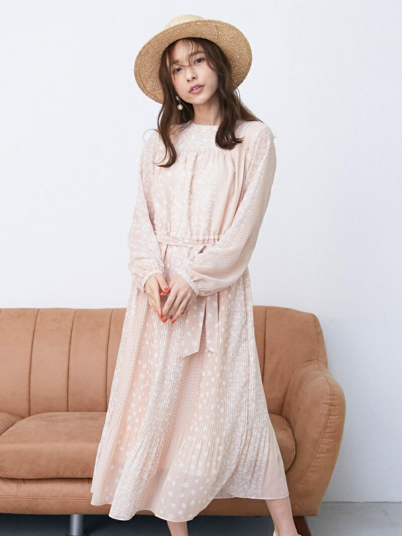 【SALE／70%OFF】QUEENS COURT 小花&ドットプリントワンピース クイーンズコート ワンピース・ドレス シャツワンピース ベージュ ブラック パープル【送料無料】のサムネイル