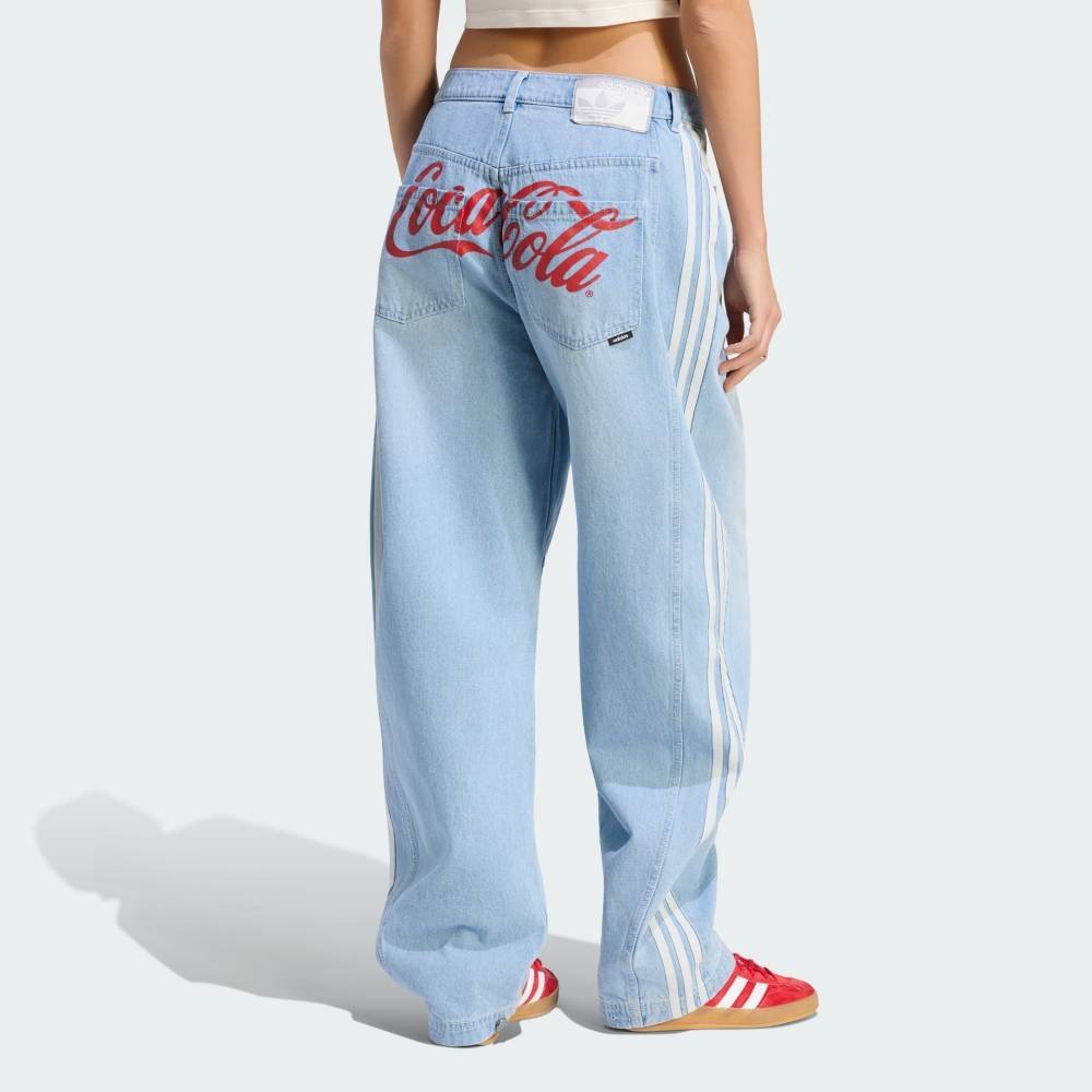 【公式】アディダス adidas 返品可 GFX BANANA PANTS COCA COLA アディダス パンツ その他のパンツ ブルー