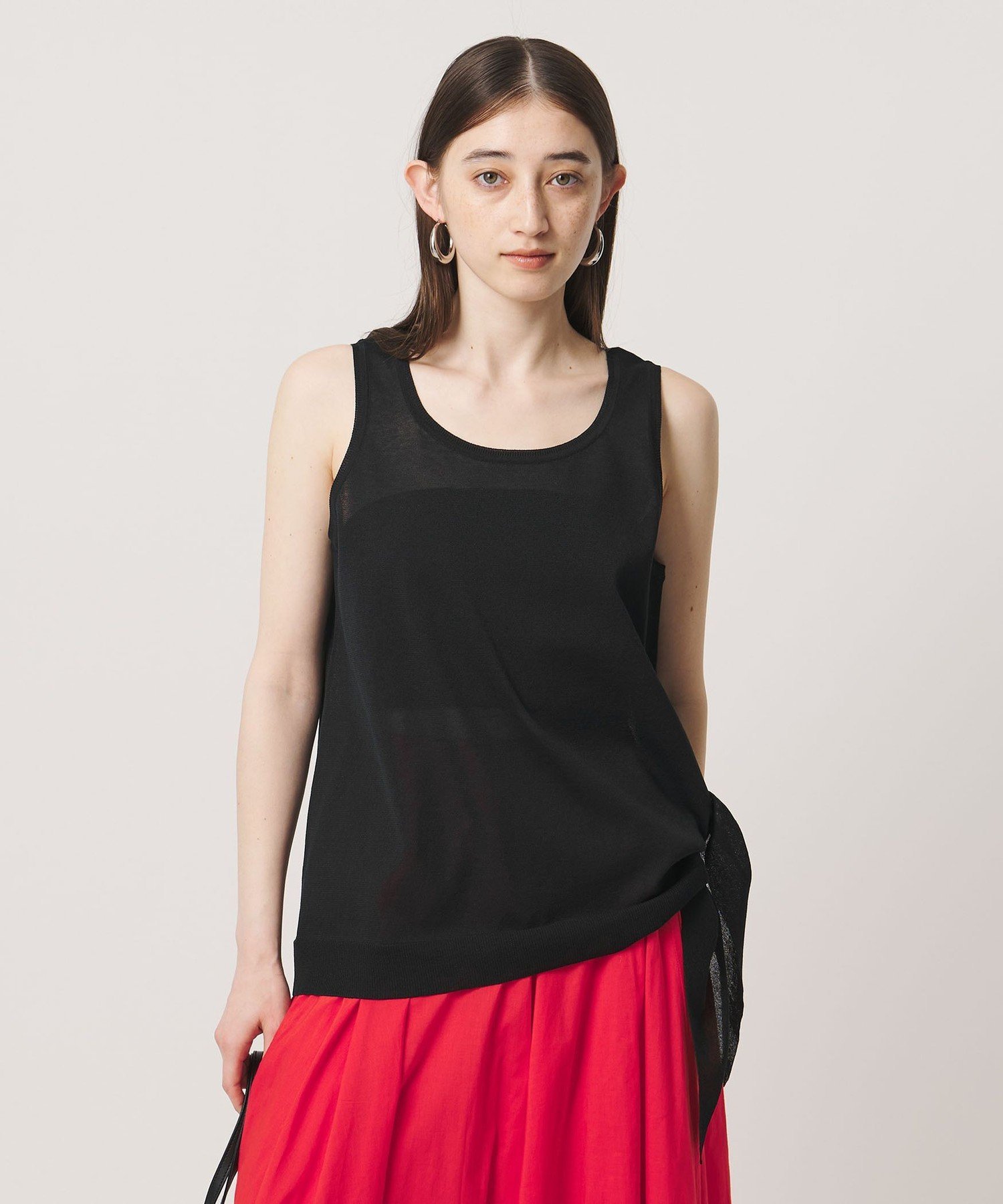 【SALE／60%OFF】UNITED ARROWS ノット 2WAY タンクトップ ユナイテッドアローズ トップス ノースリーブ・タンクトップ レッド ブラック【送料無料】
