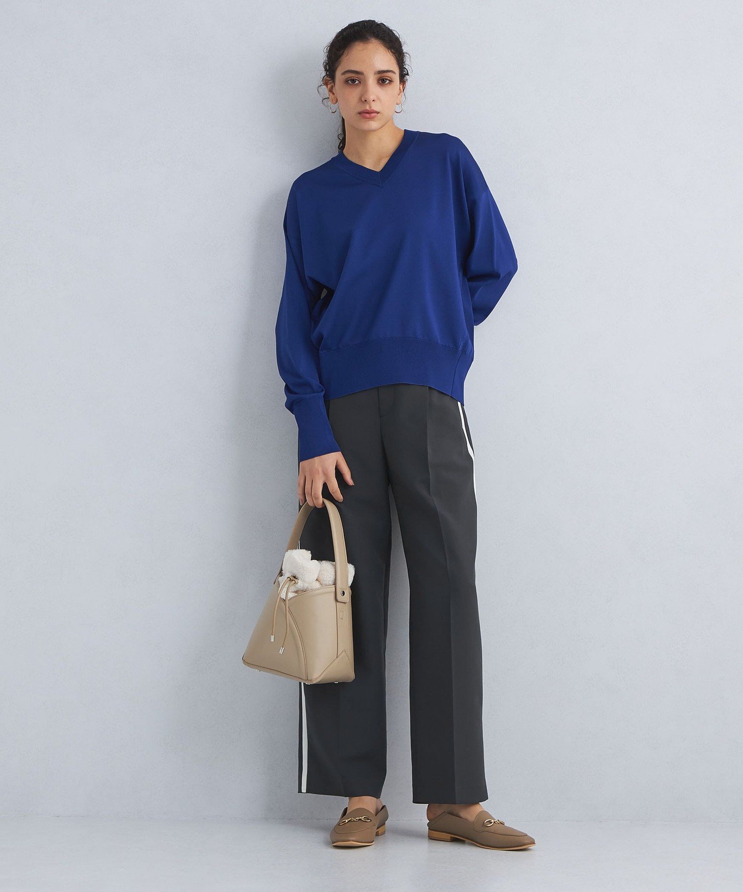 【SALE／70%OFF】UNITED ARROWS green label relaxing ＜SEASONAL COLLECTION＞トラック パンツ ユナイテッドアローズ アウトレット パンツ その他のパンツ グレー ベージュ【送料無料】 stylife-15353572 Rakuten Fashion サンプル画像3