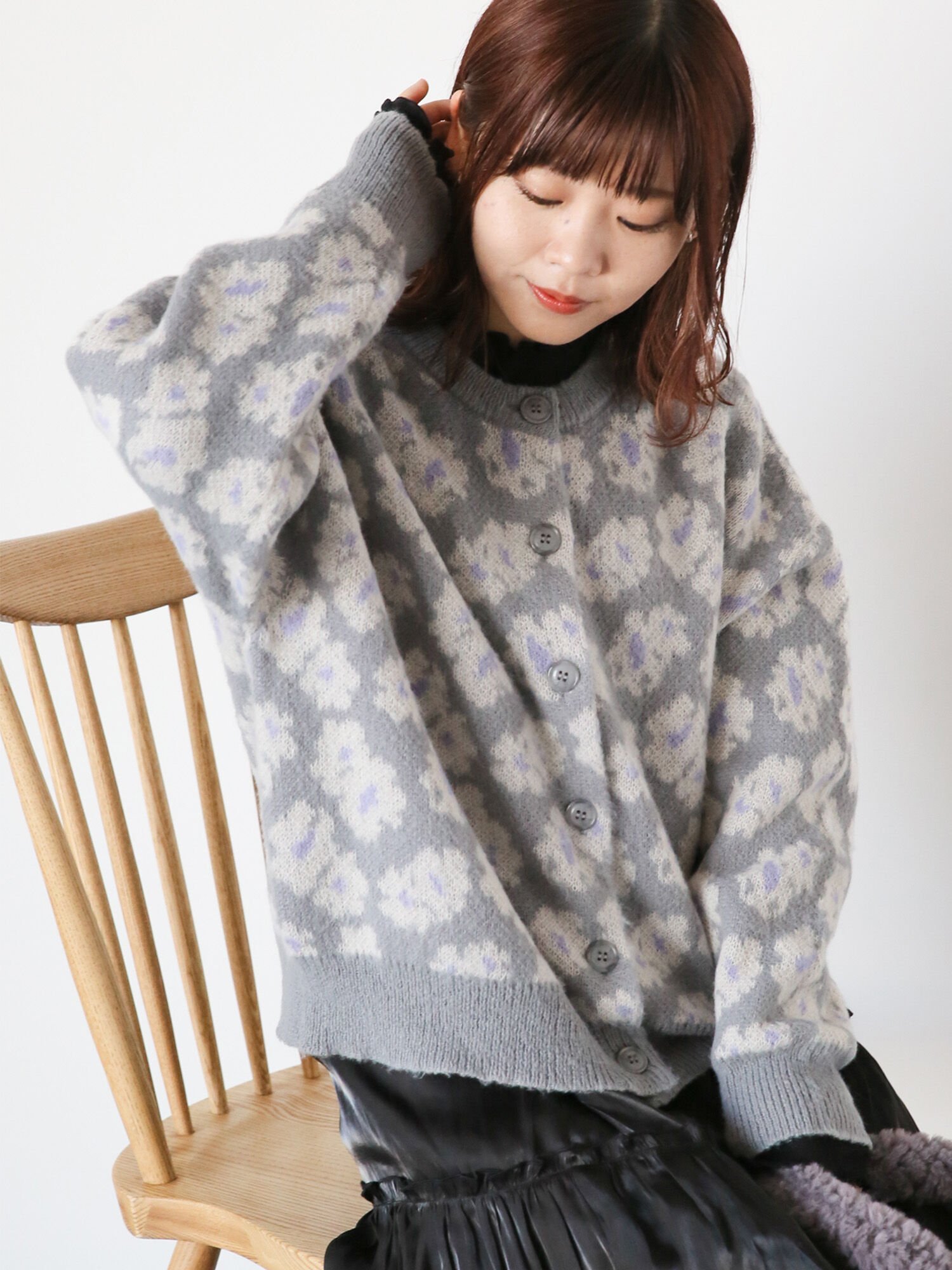 【SALE／60%OFF】ehka sopo 花ジャカードクルーカーディガン エヘカソポ トップス カーディガン グレー グリーン ブルー ピンク ベージュのサムネイル