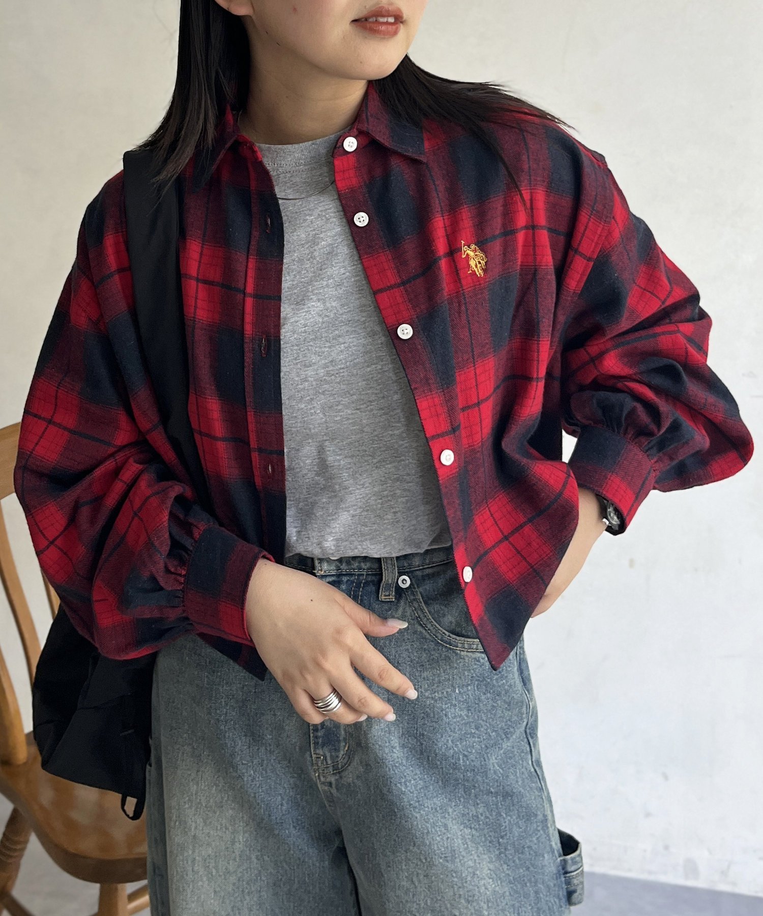 【SALE／40%OFF】CPCM 【U.S. POLO ASSN.】短丈オンブレシャツ シーピーシーエム トップス シャツ・ブラウス ネイビー レッド ホワイトのサムネイル