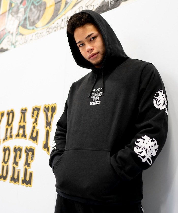 RVCA KRAZY BEE HOODIE / クレイジービー フーディ / バックプリント パーカー / BE041P01 【限定展開】 フリークスストア トップス カットソー・Tシャツ ブラック【送料無料】