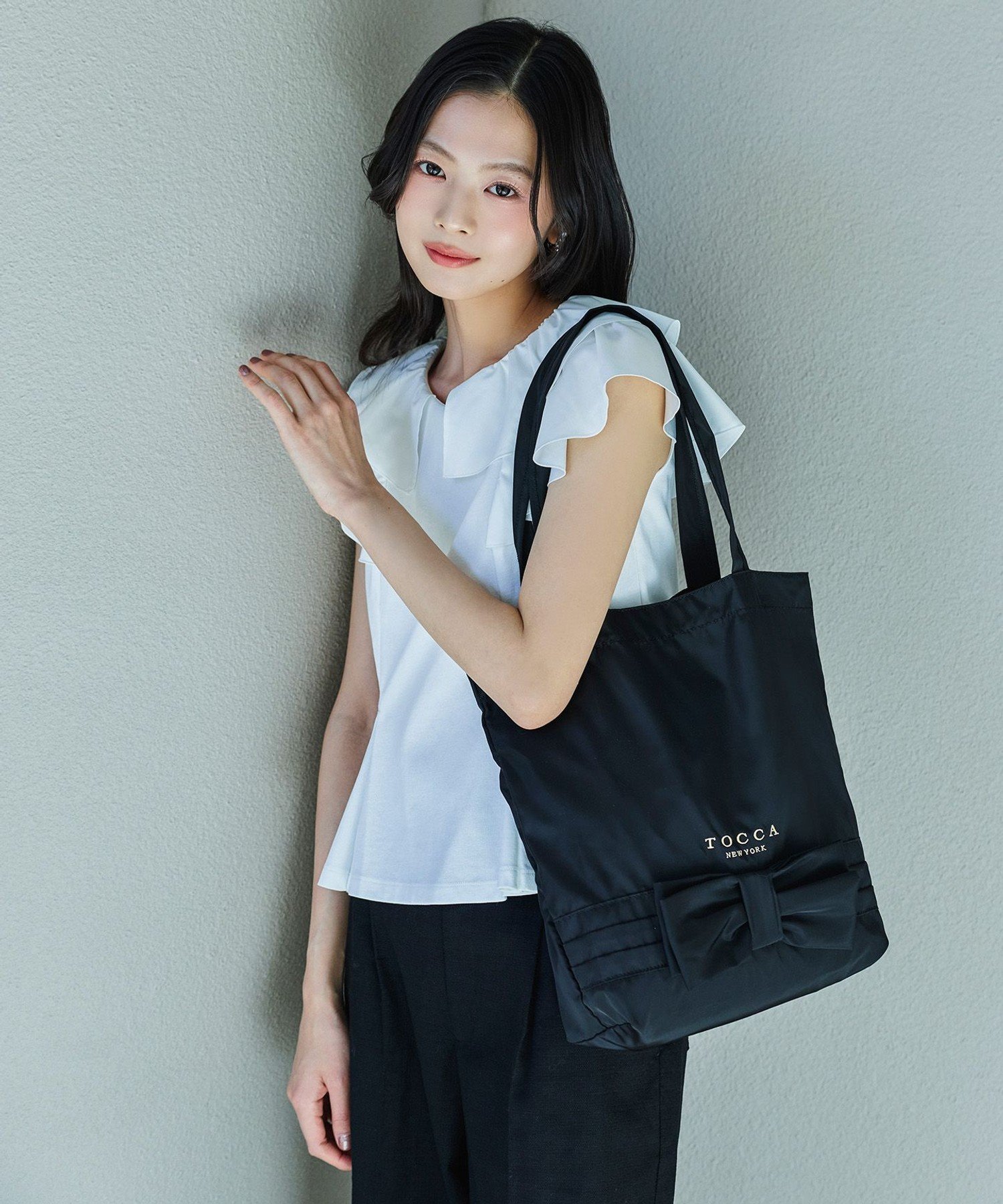 TOCCA 【松木育未さん着用】WAVED CREAM カットソー トッカ トップス カットソー・Tシャツ ホワイト ネイビー
