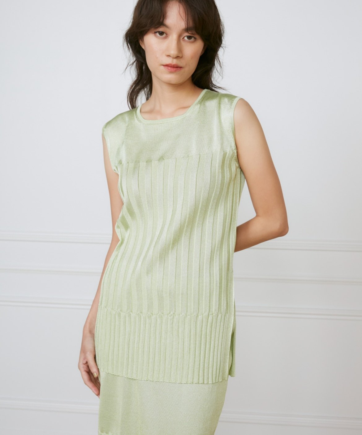 INED シャイニーヤーンプルオーバー 《la veille by SUPERIOR CLOSET》 イネド トップス ニット グリーン ホワイト