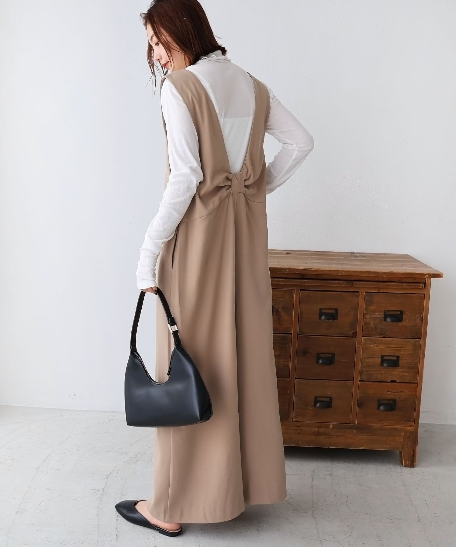 【SALE／50%OFF】andme とろみ素材バックリボンサロペット アンドミー オールイン...