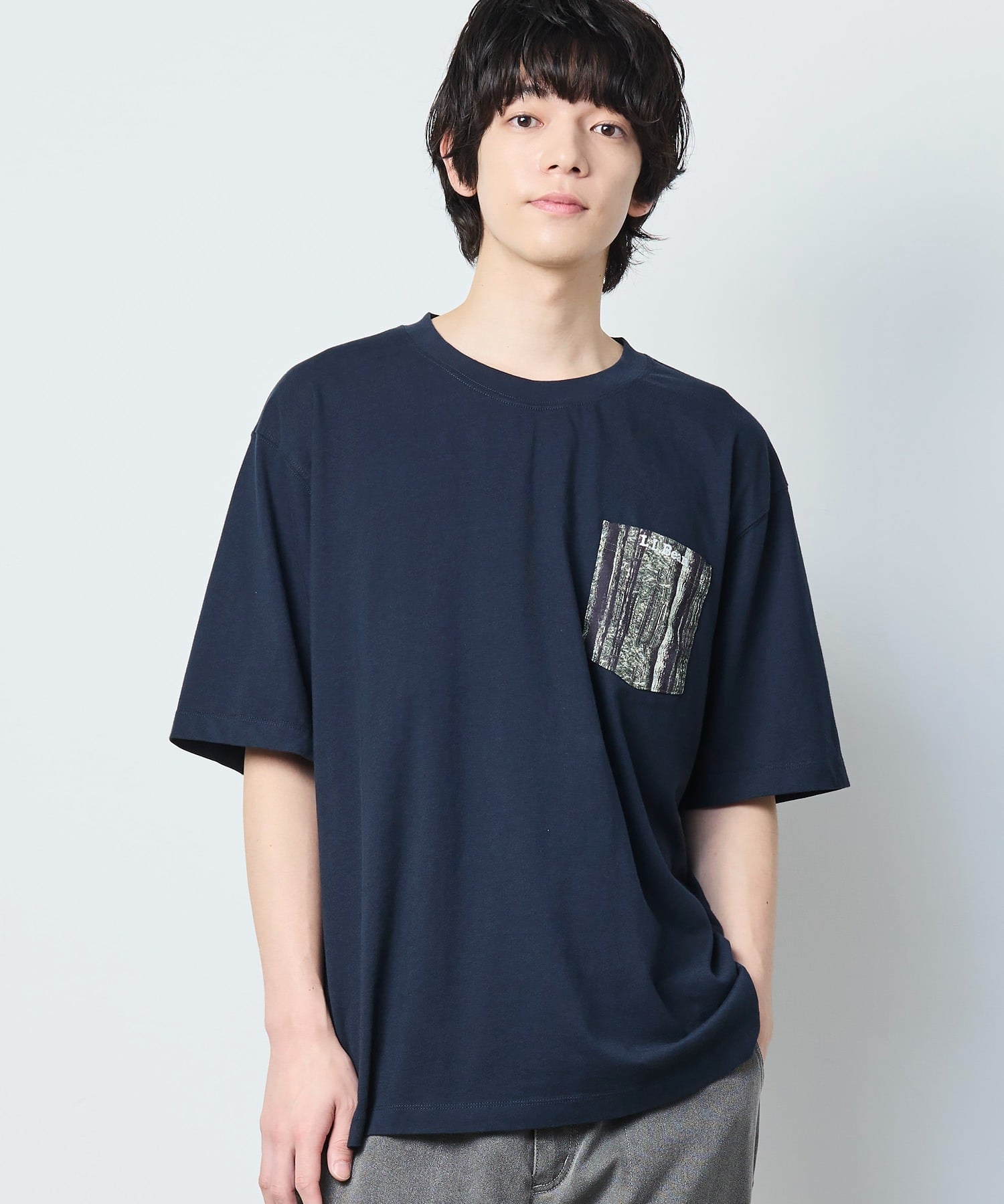 ボクシー・ティ、ポケット・グラフィック 米国フィット・レギュラー エルエルビーン トップス カットソー・Tシャツ ブラック ベージュ ホワイト