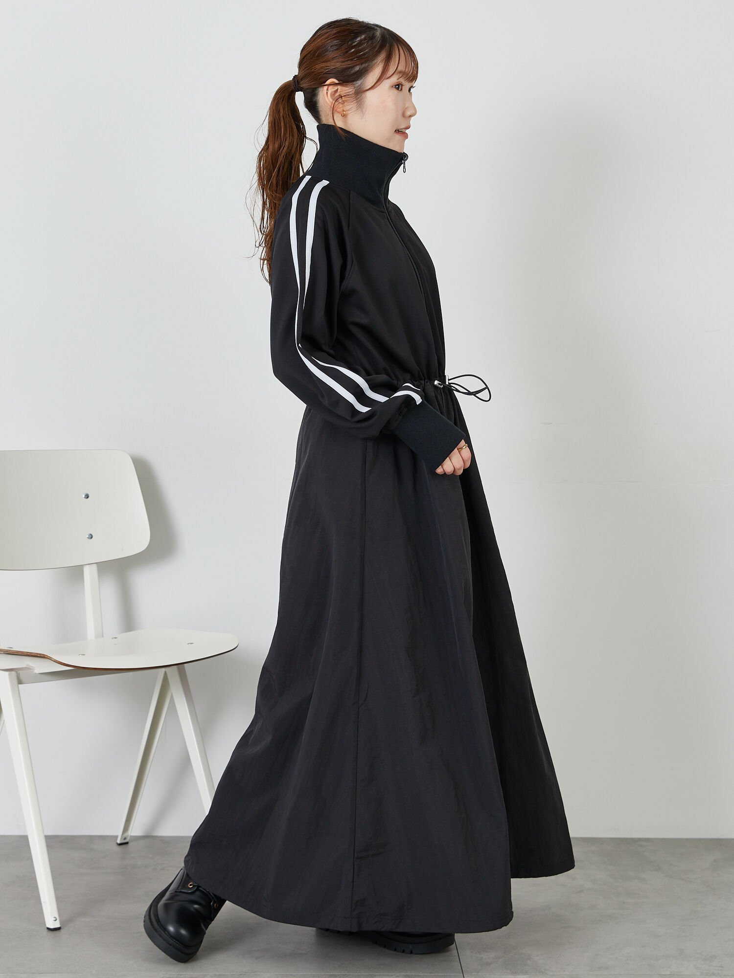 【SALE／25%OFF】ehka sopo ◎トラックジャケットドッキングワンピース エヘカソポ ワンピース・ドレス ワンピース ブラック グリーン ネイビー【送料無料】のサムネイル