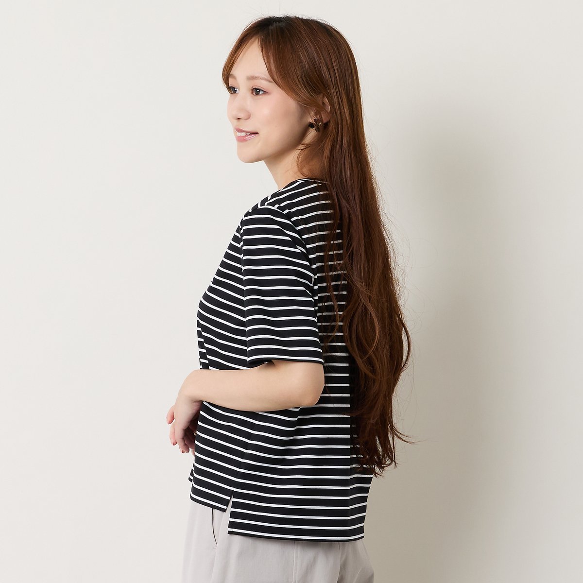 Liliane Burty Eclat 【洗える】接触冷感ボーダー刺繍Tシャツ リリアンビューティ エクラ トップス カットソー・Tシャツ ブラック ホワイト