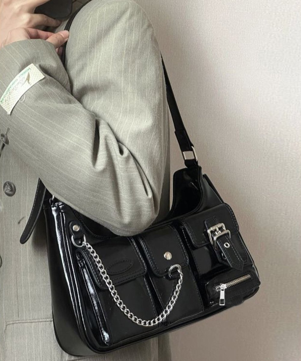 【SALE／30%OFF】miniministore ショルダーバッグ マルチポケット肩掛け鞄 ミニミニストア バッグ ショルダーバッグ ブラック