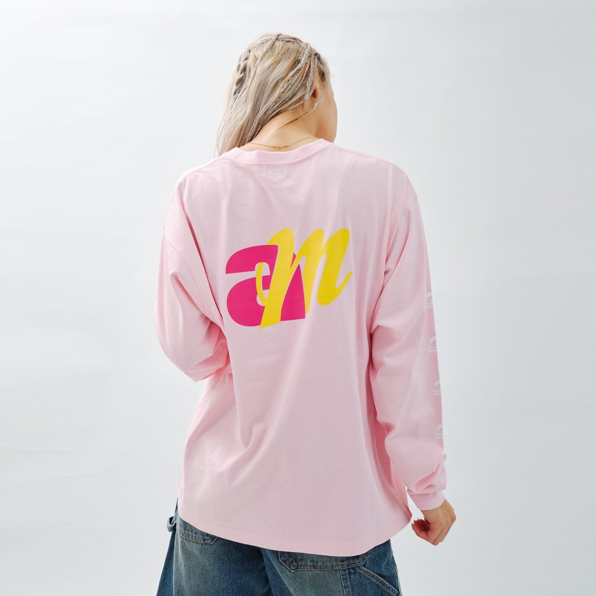 atmos pink atmos pink x MONICHIKI HOUSE AM Logo L/S T-Shirt PINK アトモス トップス カットソー・Tシャツ ピンク
