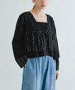 【SALE/30%OFF】URBAN RESEARCH スパンコール刺繍ブラウス アーバンリサーチ トップス シャツ・ブラウス ブラック ホワイト【送料無料】