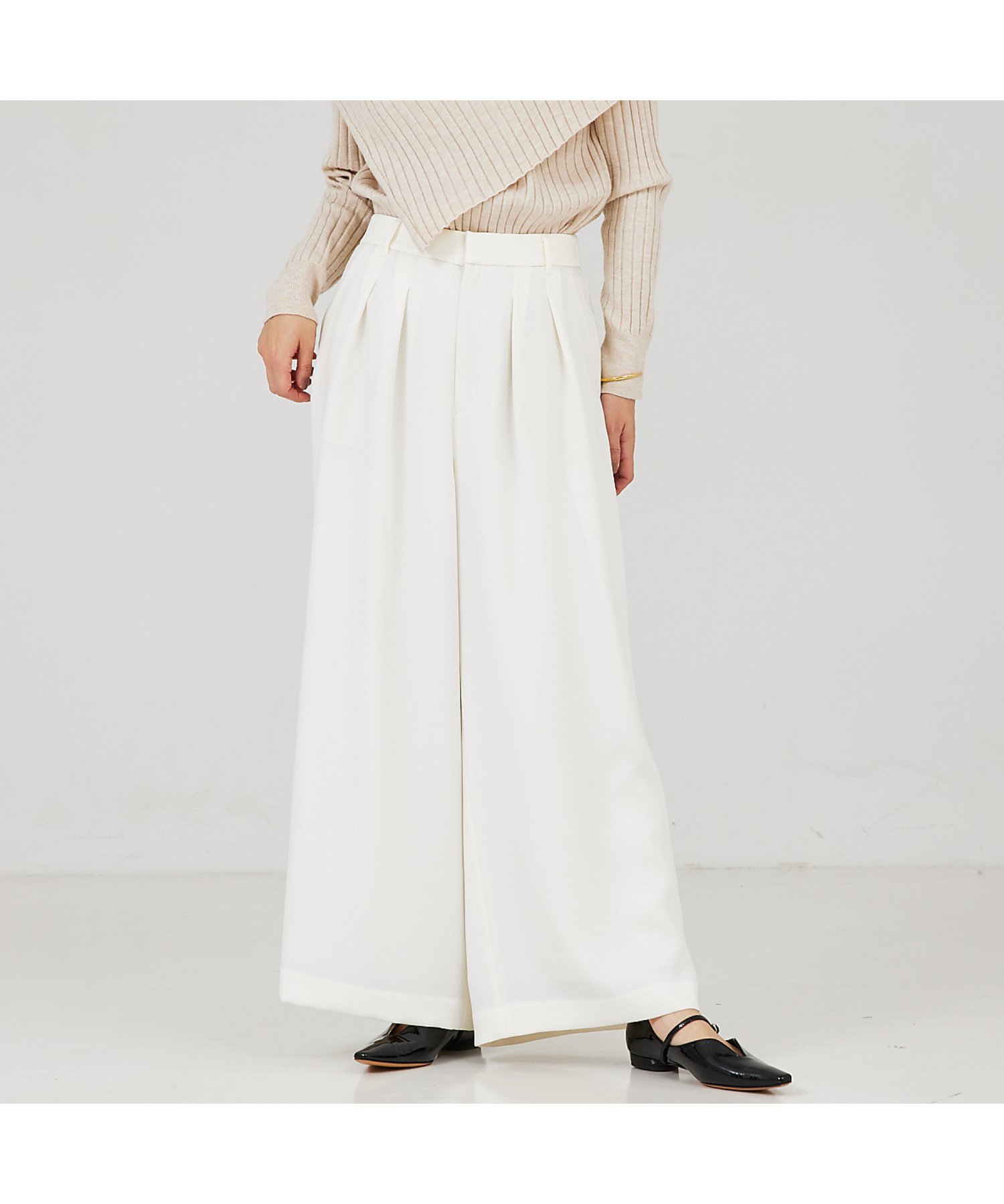 qualite ストレッチサテンワイドパンツ カリテ パンツ その他のパンツ ホワイト ブルー グレー
