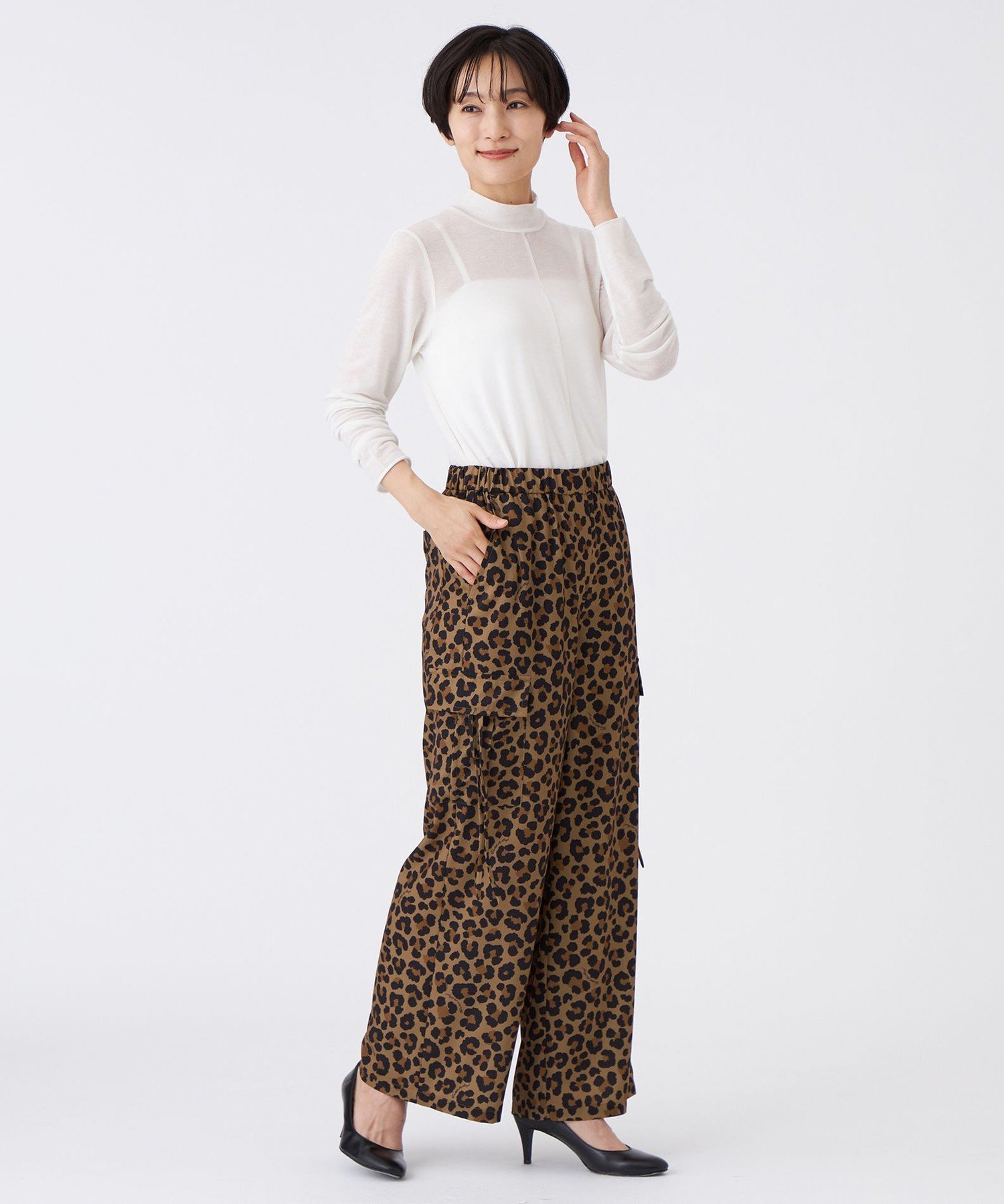 【L】【ウォッシャブル】シアーラメジャージーハイネックカットソー サンヨー エルサイズ トップス カットソー・Tシャツ ホワイト
