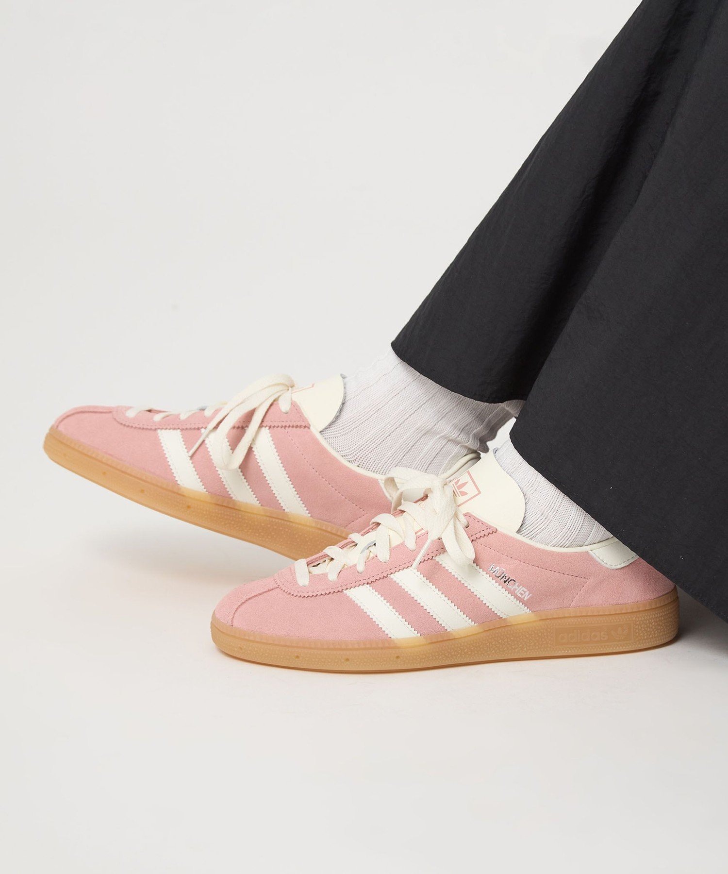 【SALE／10%OFF】UNITED ARROWS green label relaxing ＜adidas Originals＞ミュンヘン スニーカー ユナイテッドアローズ グリーンレーベルリラクシング シューズ・靴 スニーカー グレー ピンク【送料無料】のサムネイル