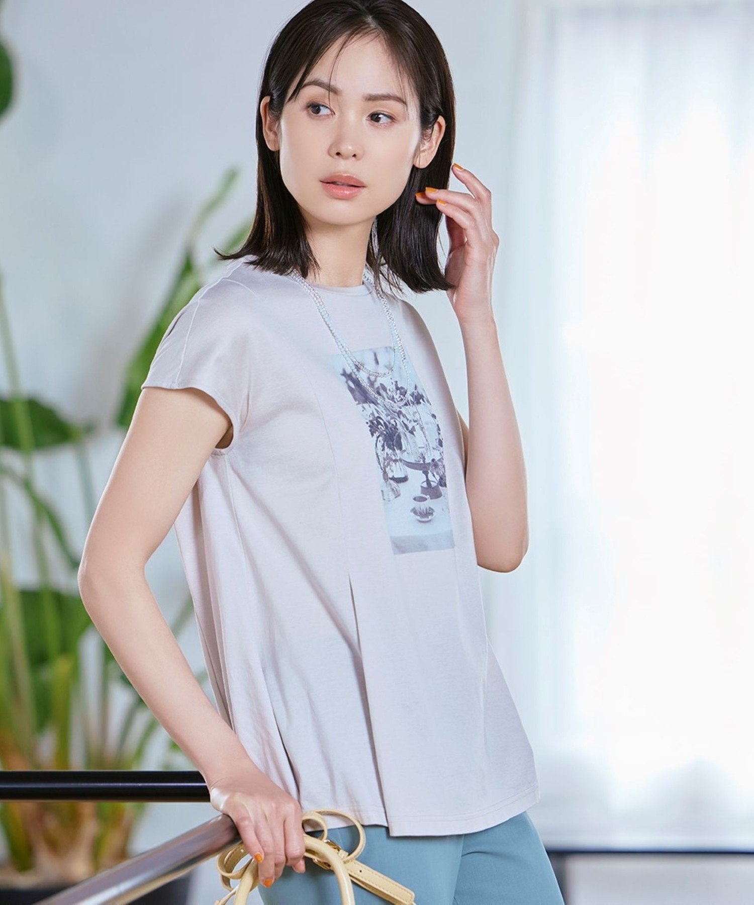 【SALE／45%OFF】AMACA 【Anniversary Piece】min et maxi コラボTシャツ アマカ トップス カットソー・Tシャツ ホワイト ベージュ【送料無料】