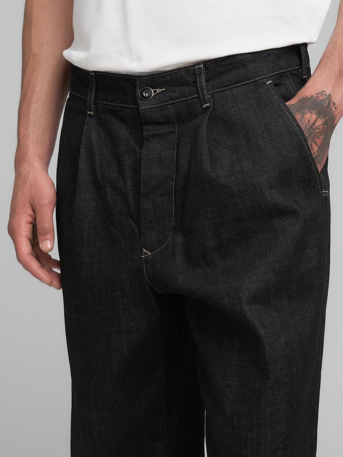 【SALE／40%OFF】REPLAY リラックスフィットELYM デニムチノパンツ リプレイ パンツ ジーンズ・デニムパンツ ブラック【送料無料】