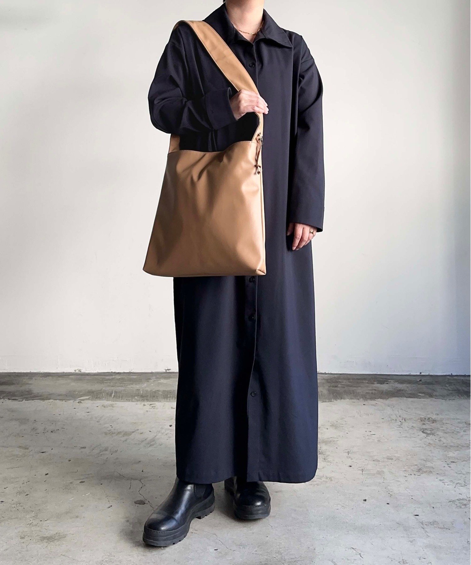 Magine EM : AT CREATION アウロショルダー マージン バッグ ショルダーバッグ ブラウン