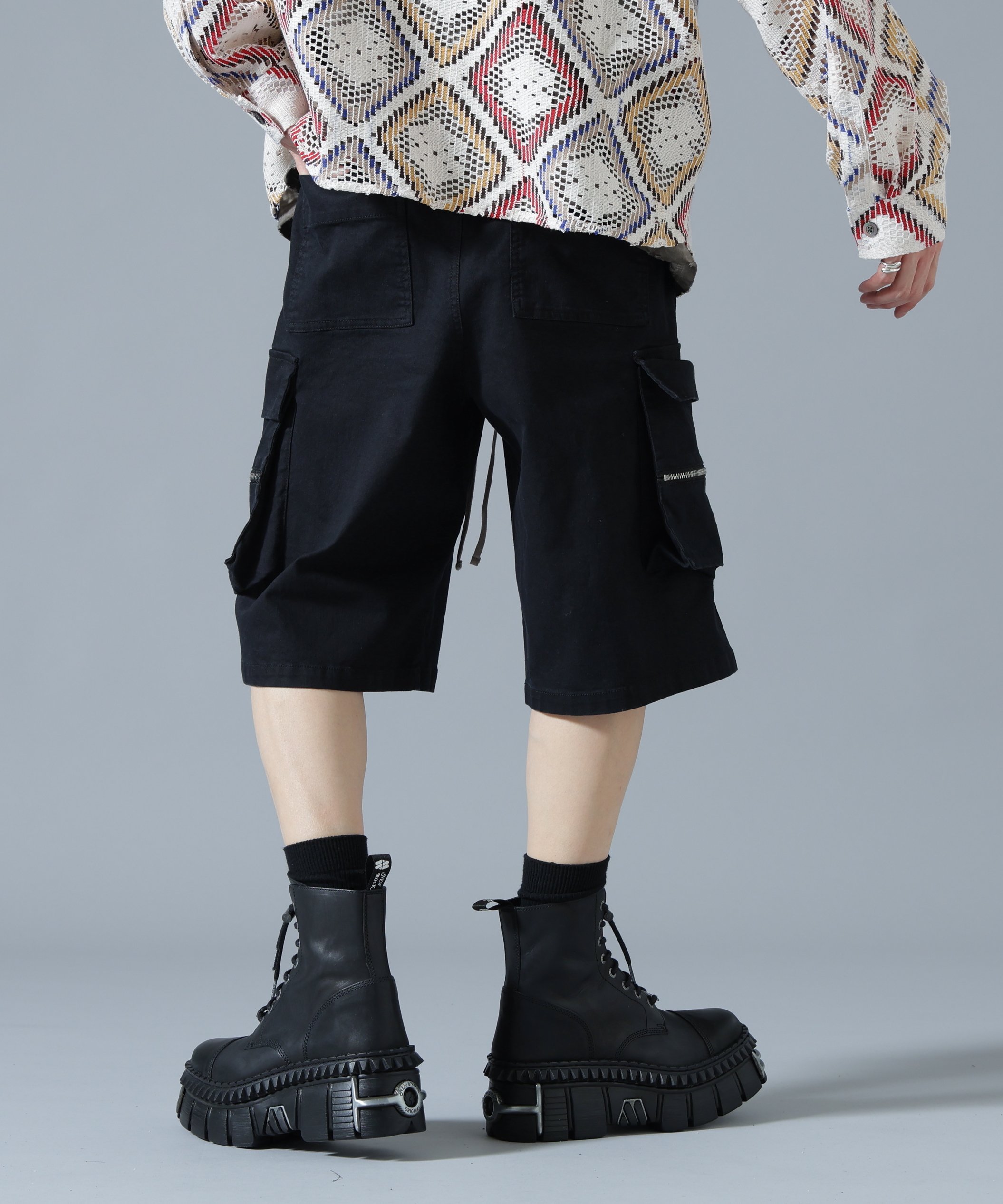 LHP DankeSchon/ダンケシェーン/TCBLK CARGO SHORTS エルエイチピー パンツ その他のパンツ ブラック【送料無料】