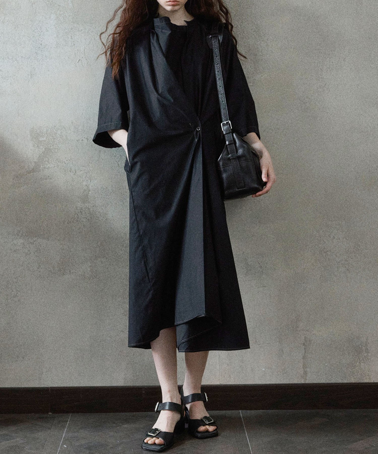 【SALE／20%OFF】DECADE CLASSIC 【DECADE CLASSIC】 アシンメトリーワンピース ディケイドクラシック ワンピース・ドレス ワンピース ベージュ カーキグリーン ブラック【送料無料】