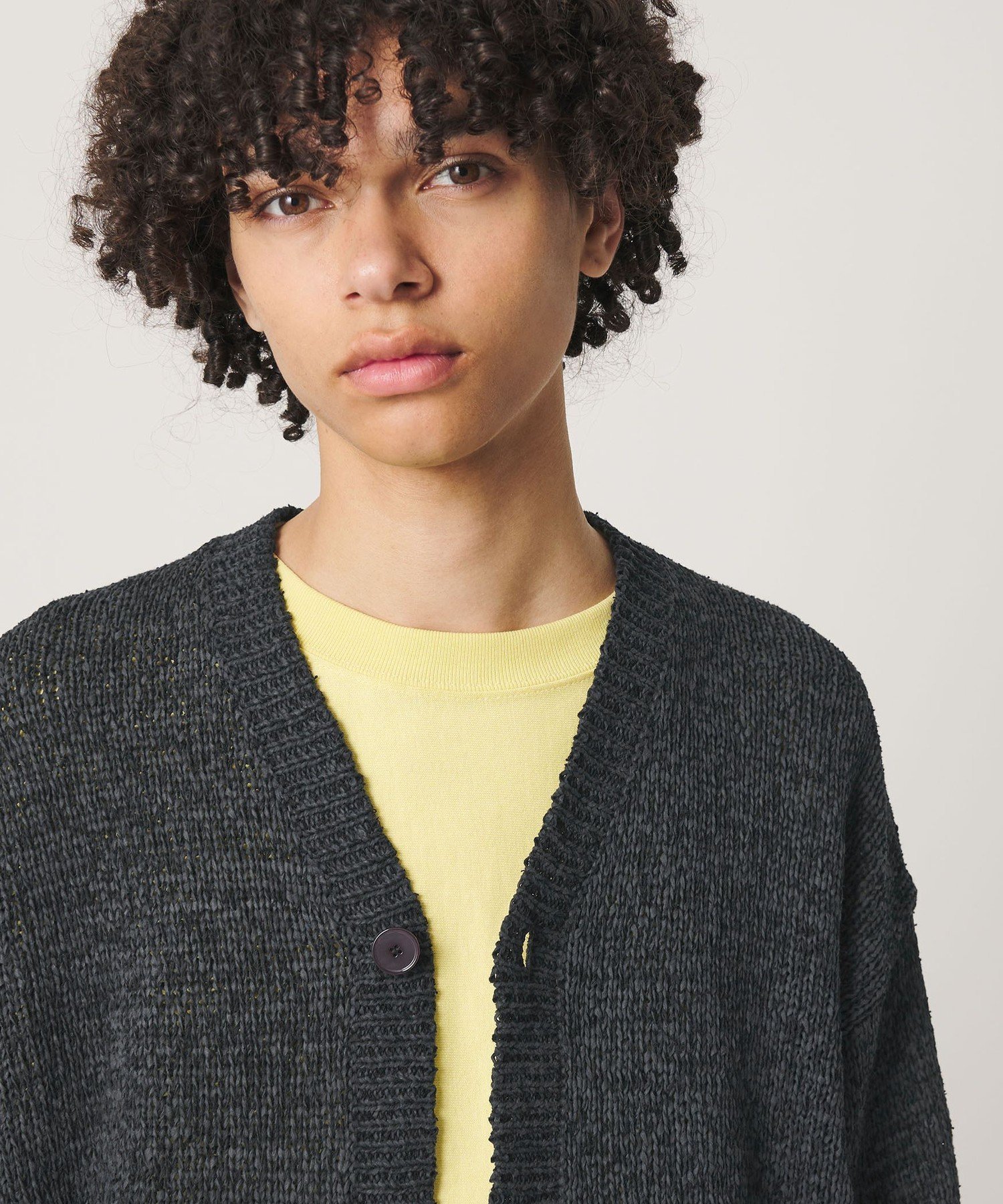 BEAUTY&YOUTH UNITED ARROWS ＜OWNESS＞グランジ Vネック カーディガン ビューティー＆ユース　ユナイテッドアローズ トップス カーディガン ベージュ グレー【送料無料】