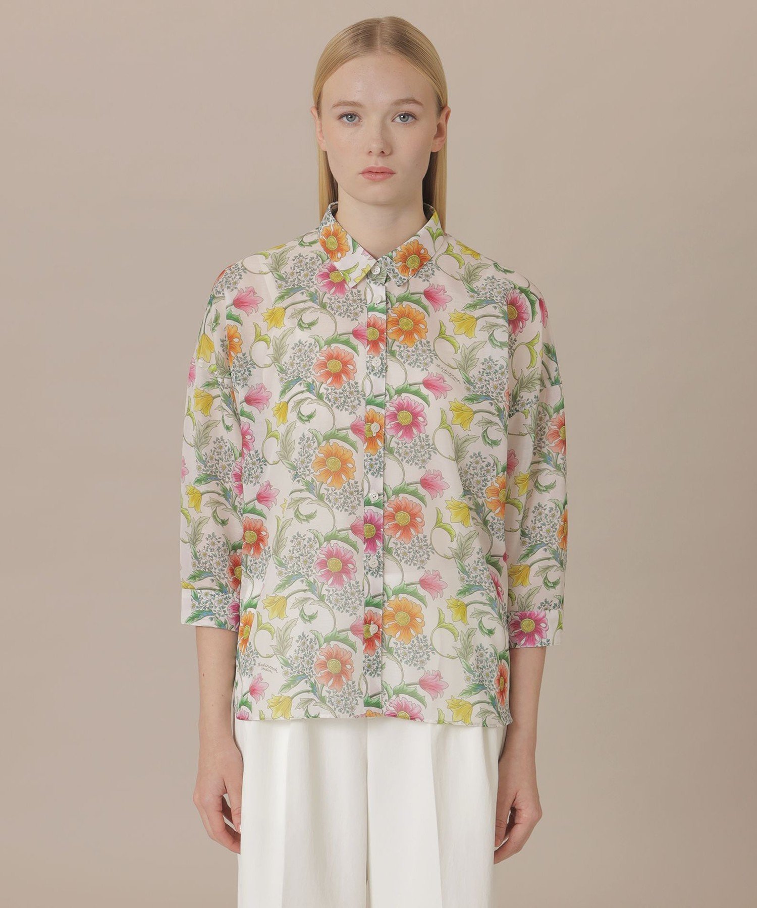 【婦人画報4月号掲載】【BIBURY FLOWER】ドローイングカラフルバイブリーブラウス マッキントッシュ ロンドン トップス シャツ・ブラウス ホワイト