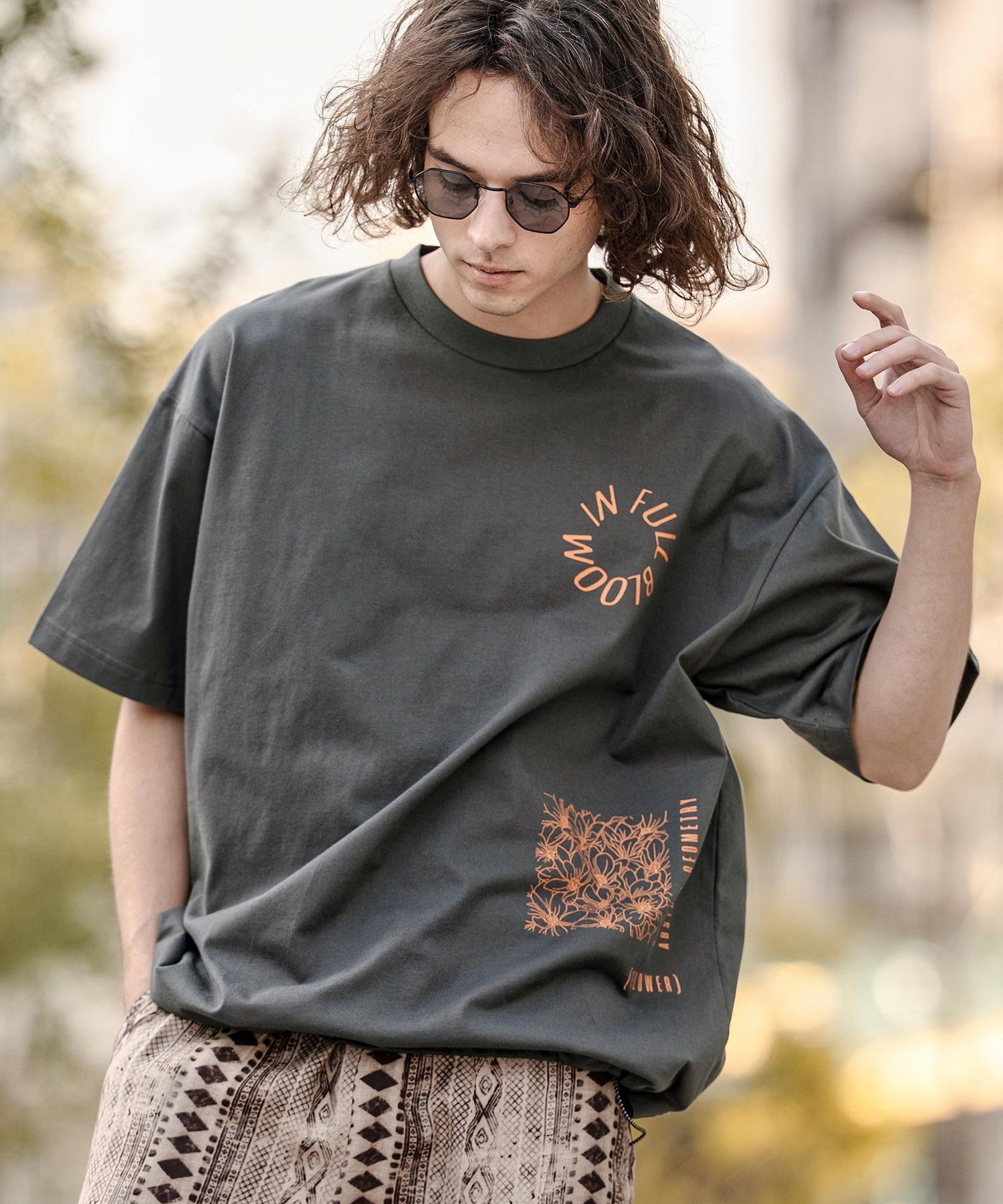 CAMBIO mt10333-裾ドローコード付きプリントTシャツ(IN FULL BLOOM) カンビオ トップス カットソー・Tシャツ ブラック ホワイト【送料無料】