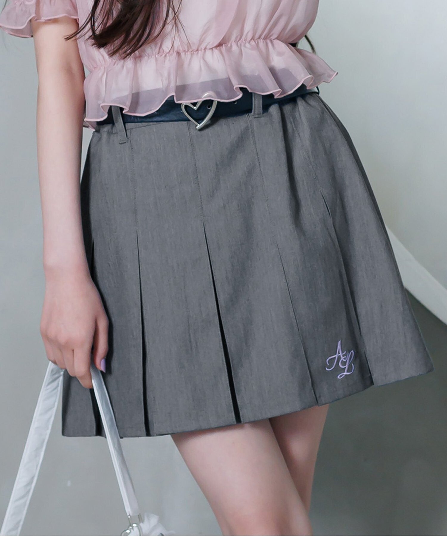 【SALE／50%OFF】algy ハートバックルベルト付きプリーツスカパン エフオーオンラインストア スカート その他のスカート ブラック グレーのサムネイル