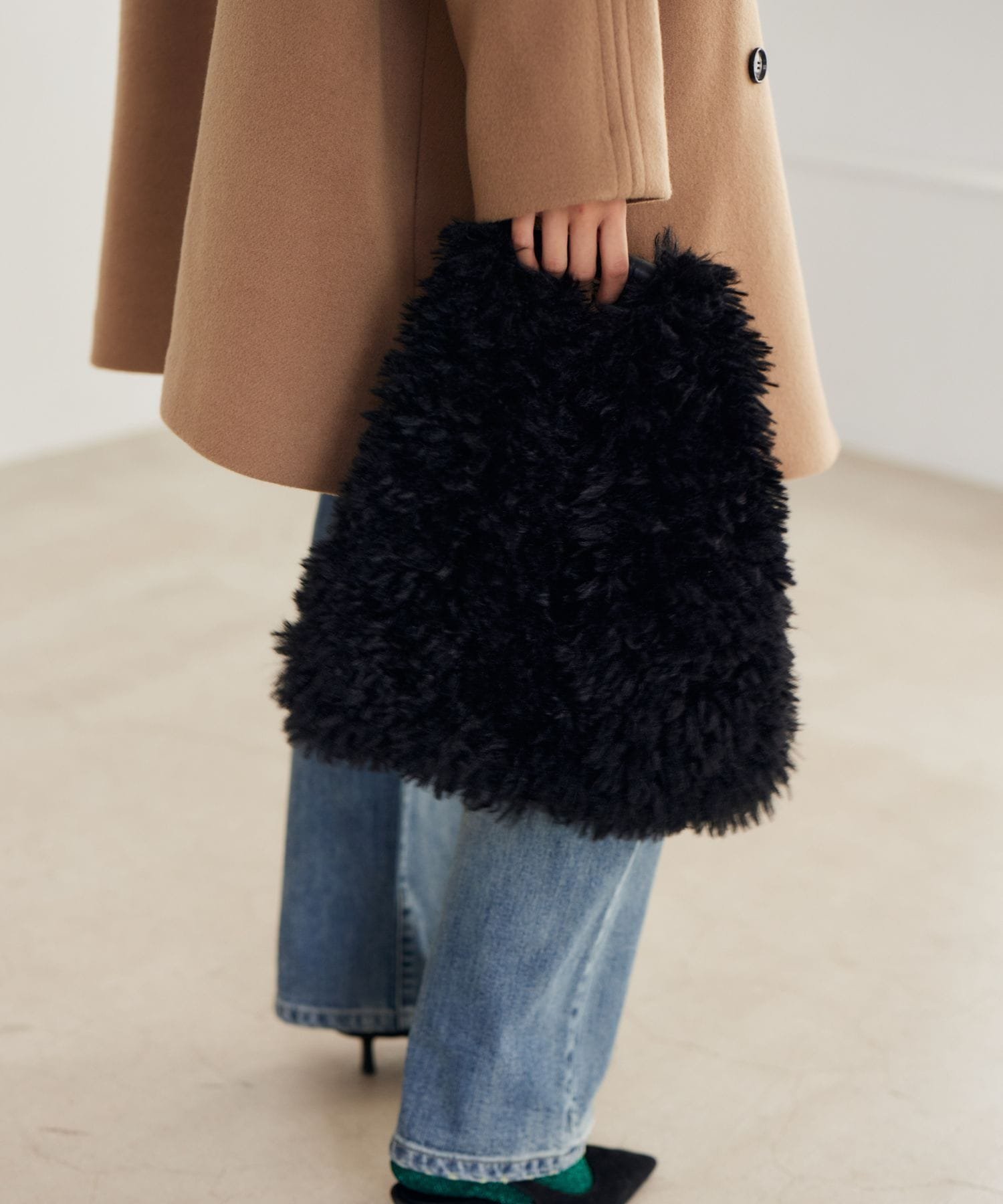 【SALE／40%OFF】BARNYARDSTORM LE VERNIS(ル・ベルニ)別注 / ファーBAG【新色追加】 バンヤードストーム バッグ トートバッグ ブラック【送料無料】のサムネイル