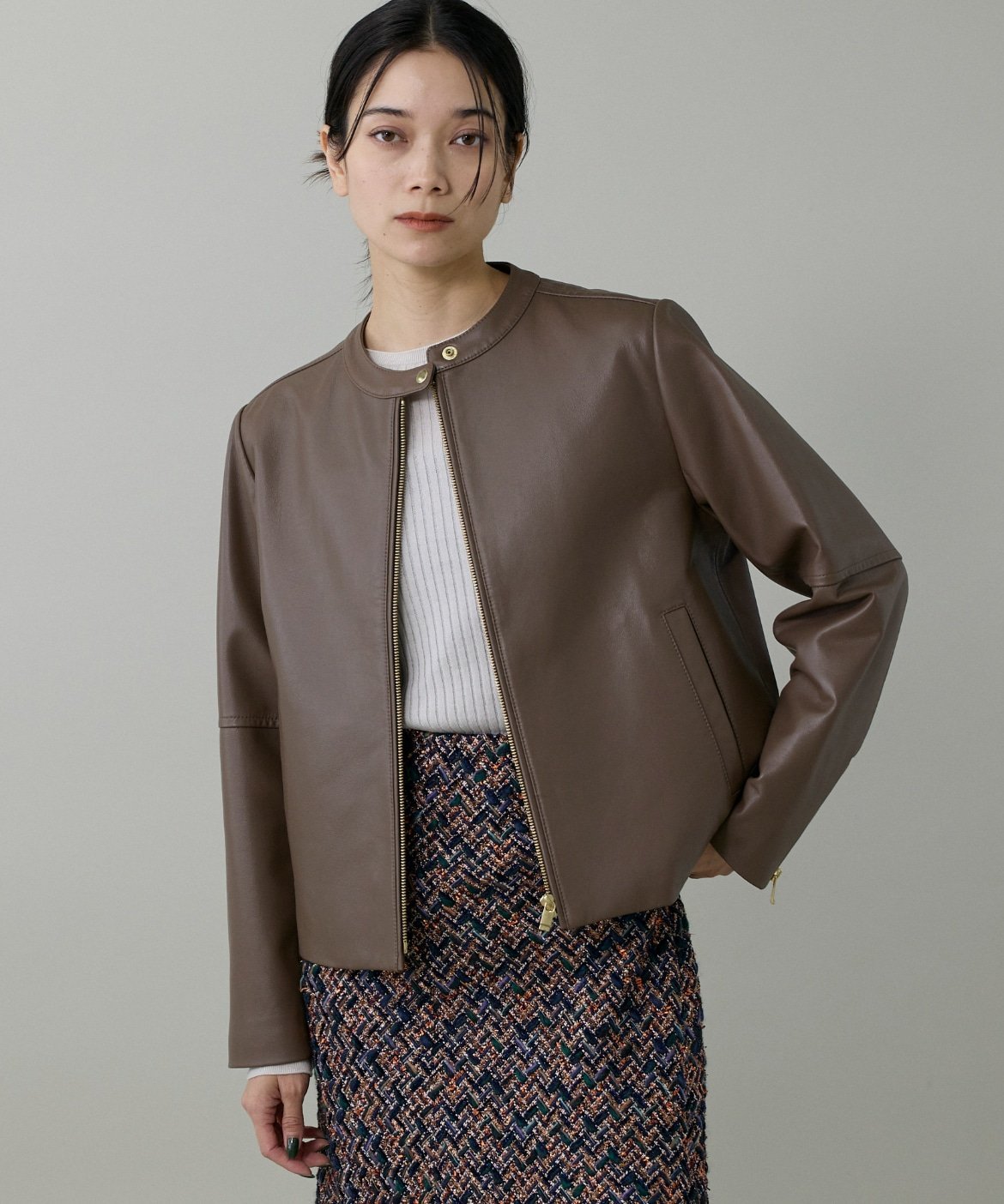 INED 《大きいサイズ》ラムレザー ジップアップブルゾン イネド ジャケット・アウター ノーカラージャケット ブラウン ブラック