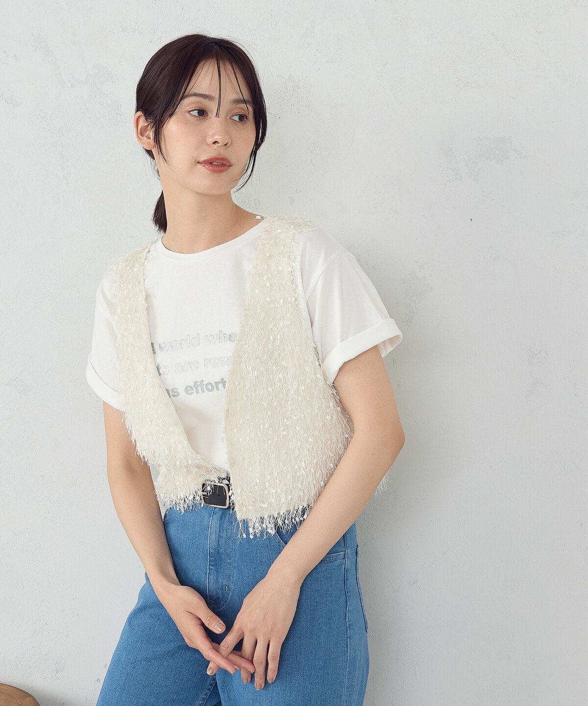 【SALE／10%OFF】COMME CA ISM フリンジベスト コムサイズム トップス ベスト・ジレ ブラック ホワイト..