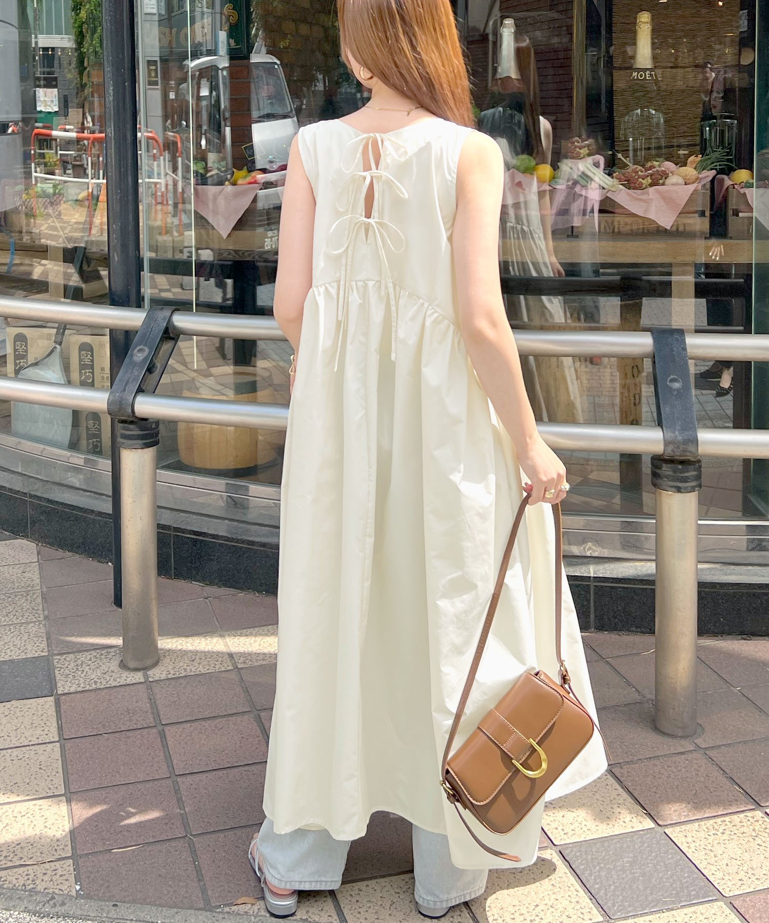 セクシー 半袖 Aラインドレス バックリボン 楽天市場】バックリボン(ドレスのシルエットAライン