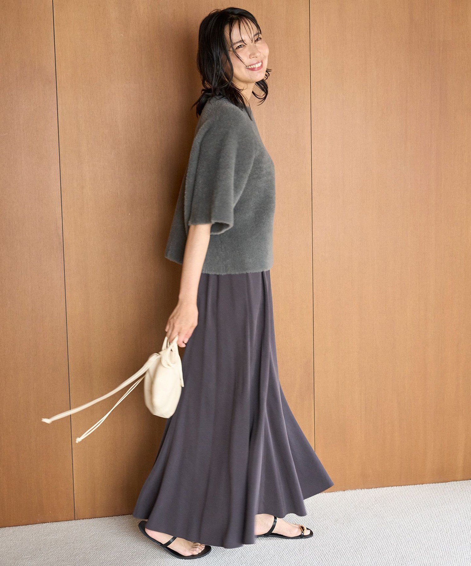 UNFILO 【洗える】フィブリル ロングスカート アンフィーロ スカート ロング・マキシスカート グレー ブルー ベージュ【送料無料】のサムネイル