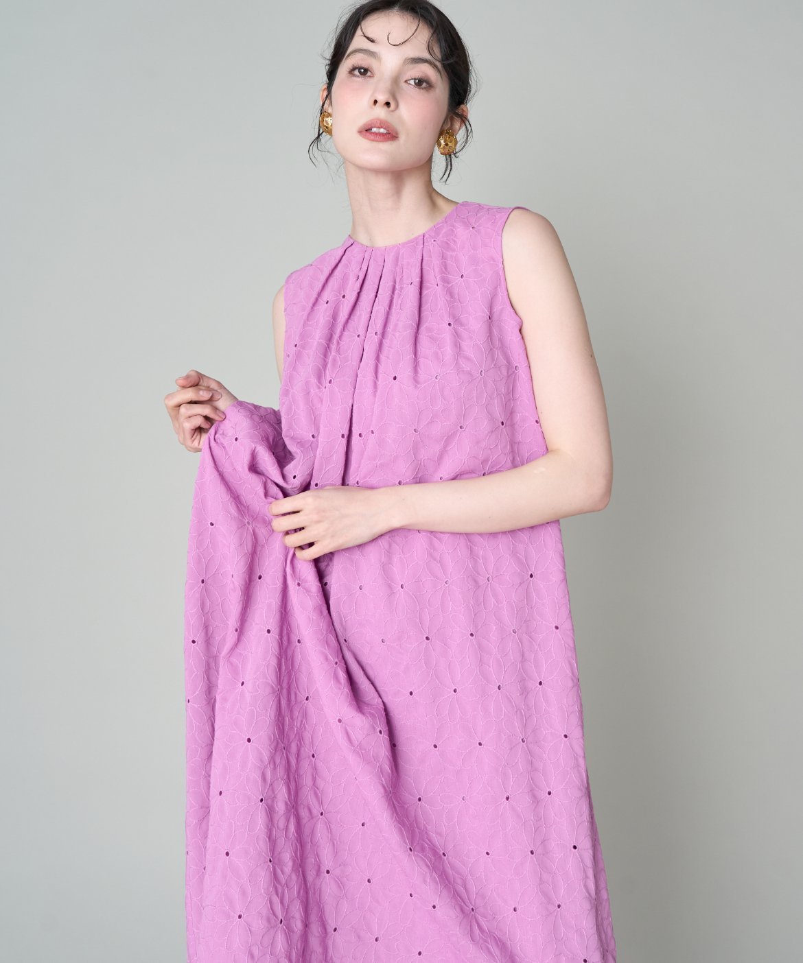 【SALE／40%OFF】Maglie par ef-de 《大きいサイズ》エンブロイダリータックフレアワンピース《M Maglie le cassetto》 マーリエ ル カセット ワンピース・ドレス ワンピース ピンク【送料無料】