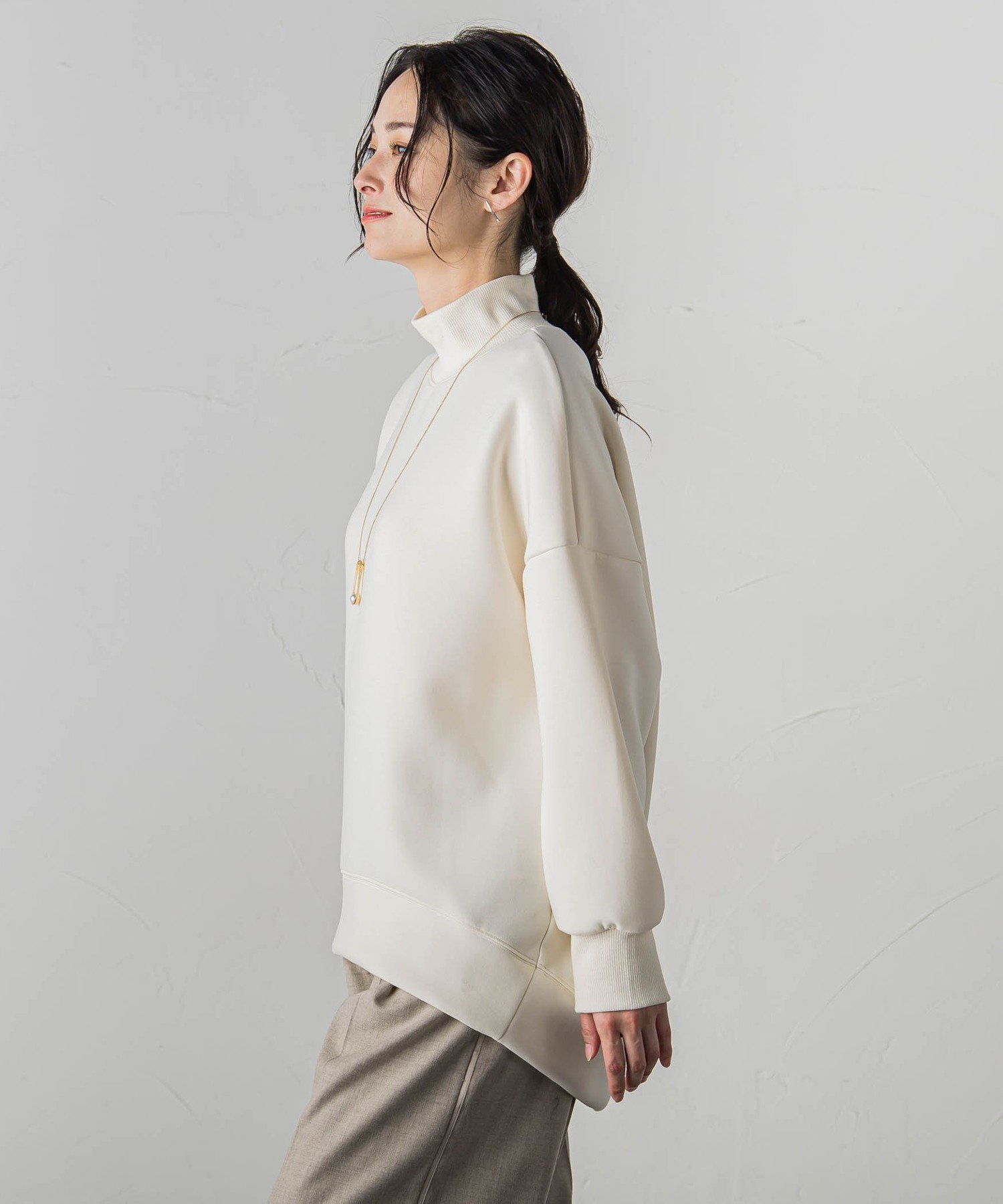 LAUTREAMONT ダンボールタートルネックカットソー ロートレアモン トップス カットソー・Tシャツ ホワイト グリーン グレー ブラック