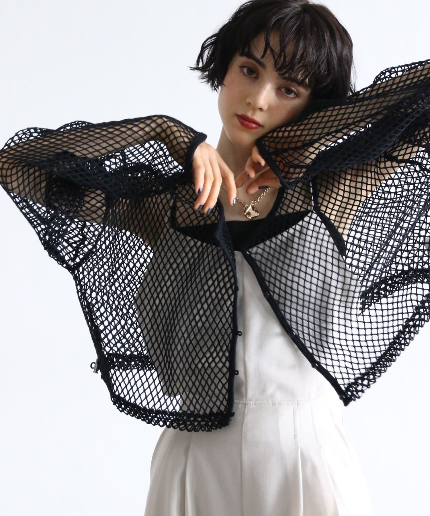 【SALE／33%OFF】PAGEBOY (W)メッシュショート2WAYPO ページボーイ トップス カーディガン ブラック ブルー カーキ ホワイトのサムネイル