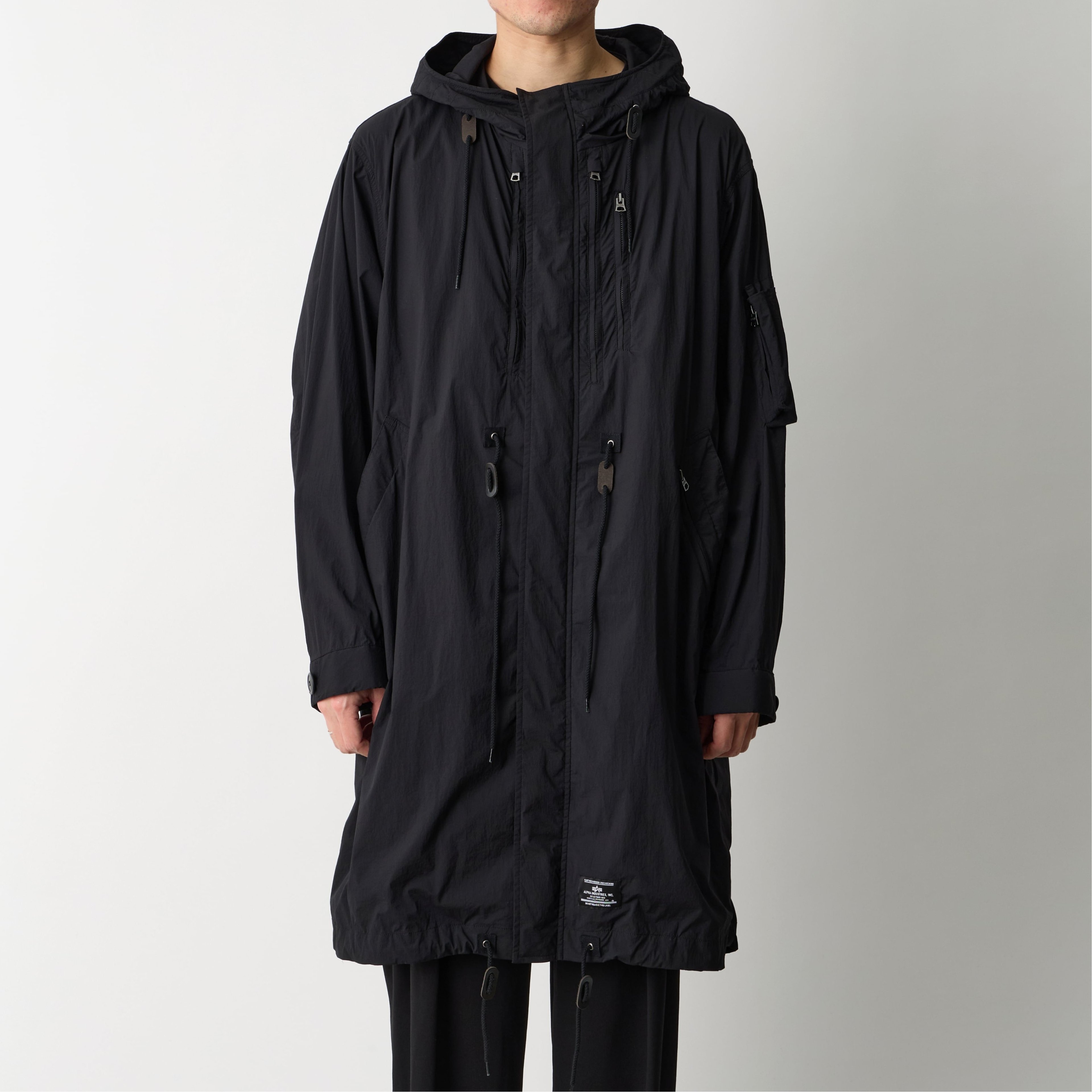 White Mountaineering/(M)WM × ALPHA INDUSTRIES HOODED COAT ホワイトマウンテニアリング ジャケット・アウター モッズコート ブラック