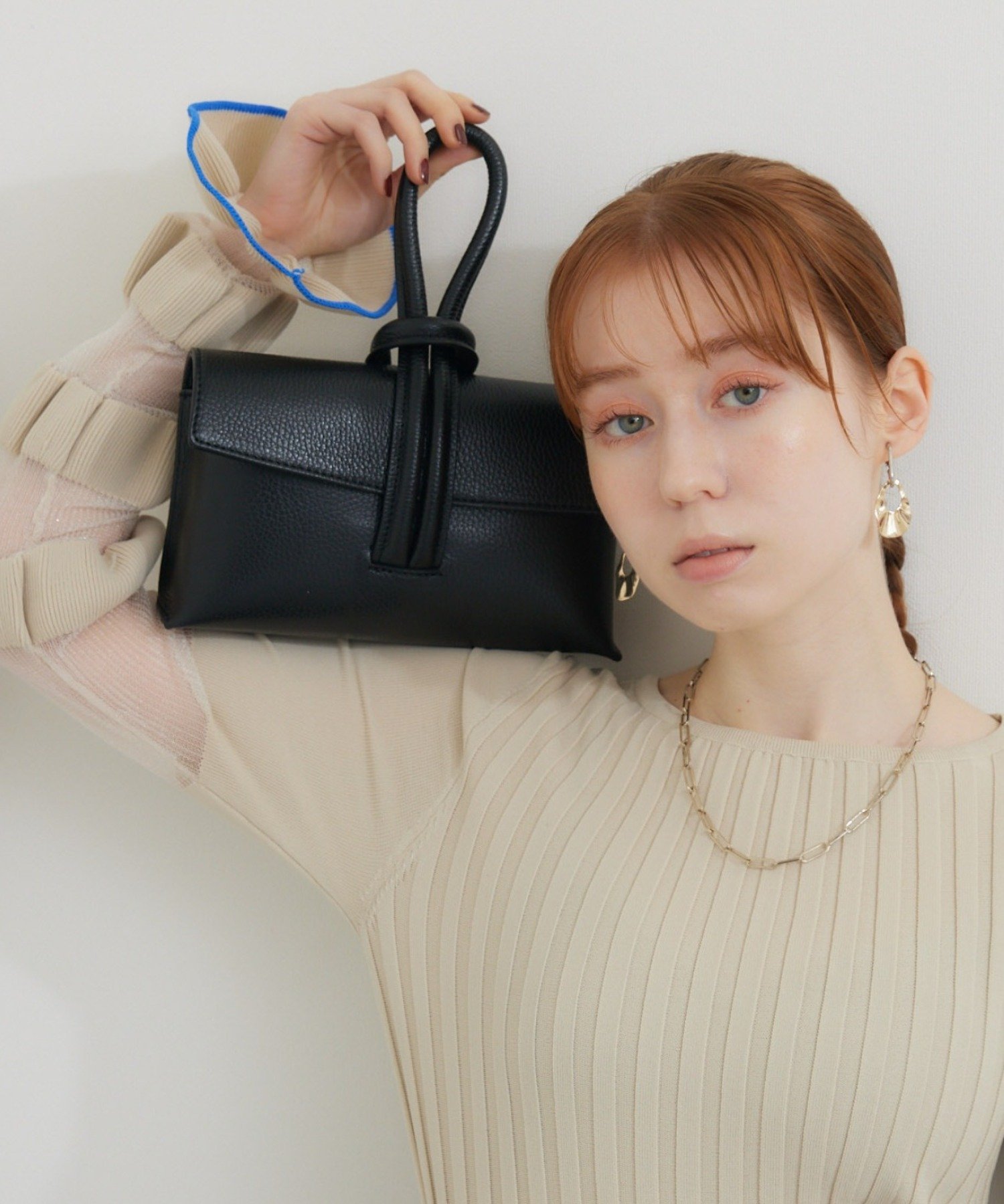 Paradise Picnic Paradise Picnic/MILLELA FIRENZE ループハンドルバッグ パラダイス ピクニック バッグ ハンドバッグ ブラック ベージュ【送料無料】のサムネイル