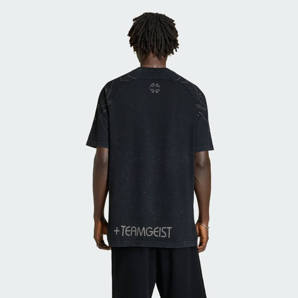【SALE／20%OFF】adidas 【公式】アディダス adidas アディレニウム シーズン4 チームガイスト グラフィック 半袖Tシャツ アディダス トップス カットソー・Tシャツ ブラック【送料無料】