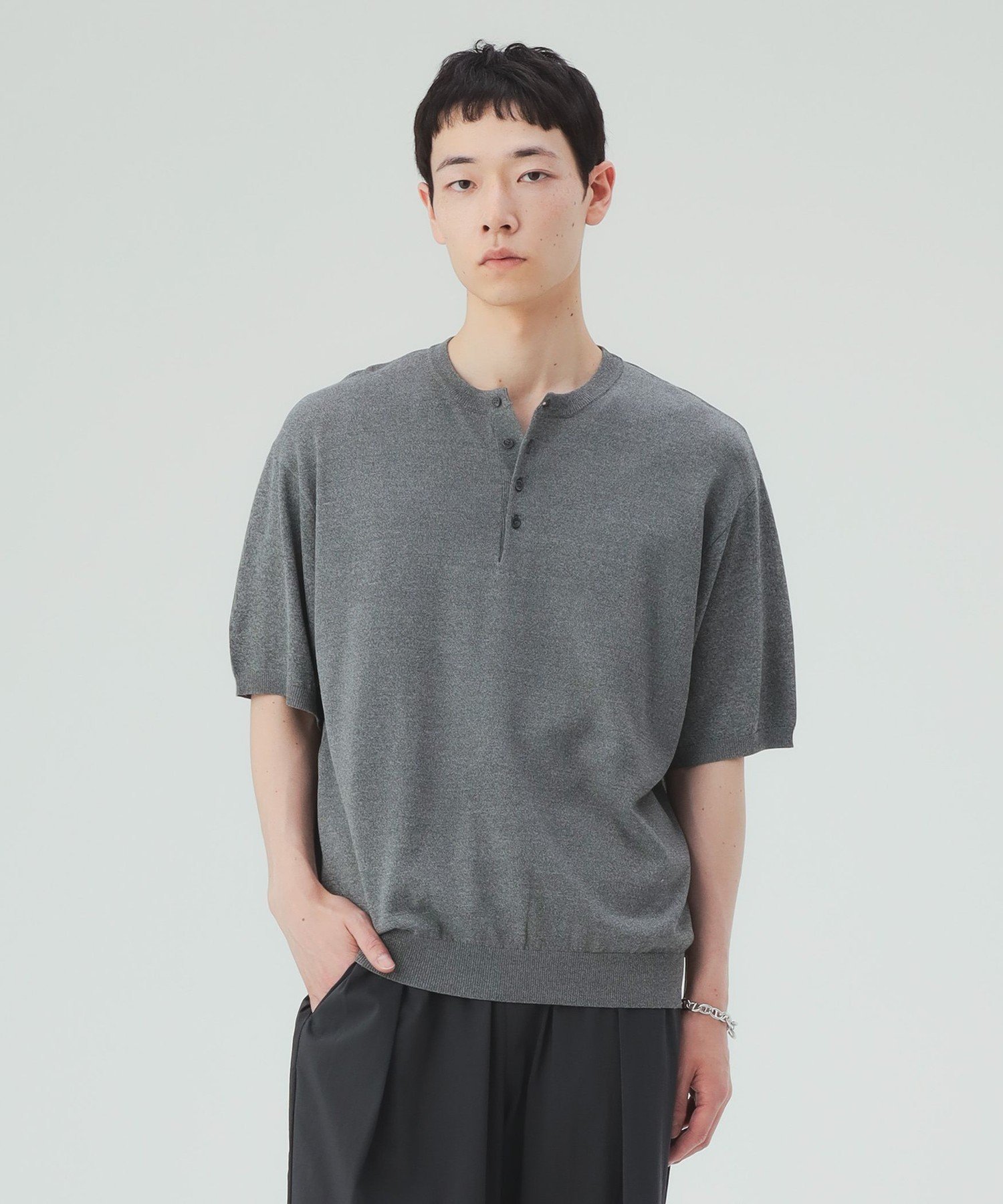 【SALE／30%OFF】BEAMS HEART MEN 【7/16値下げ】ヘンリーネック ショートスリーブ ニット(接触冷感) ビームス ハート トップス カットソー・Tシャツ グレー ブラック ネイビー ブラウン