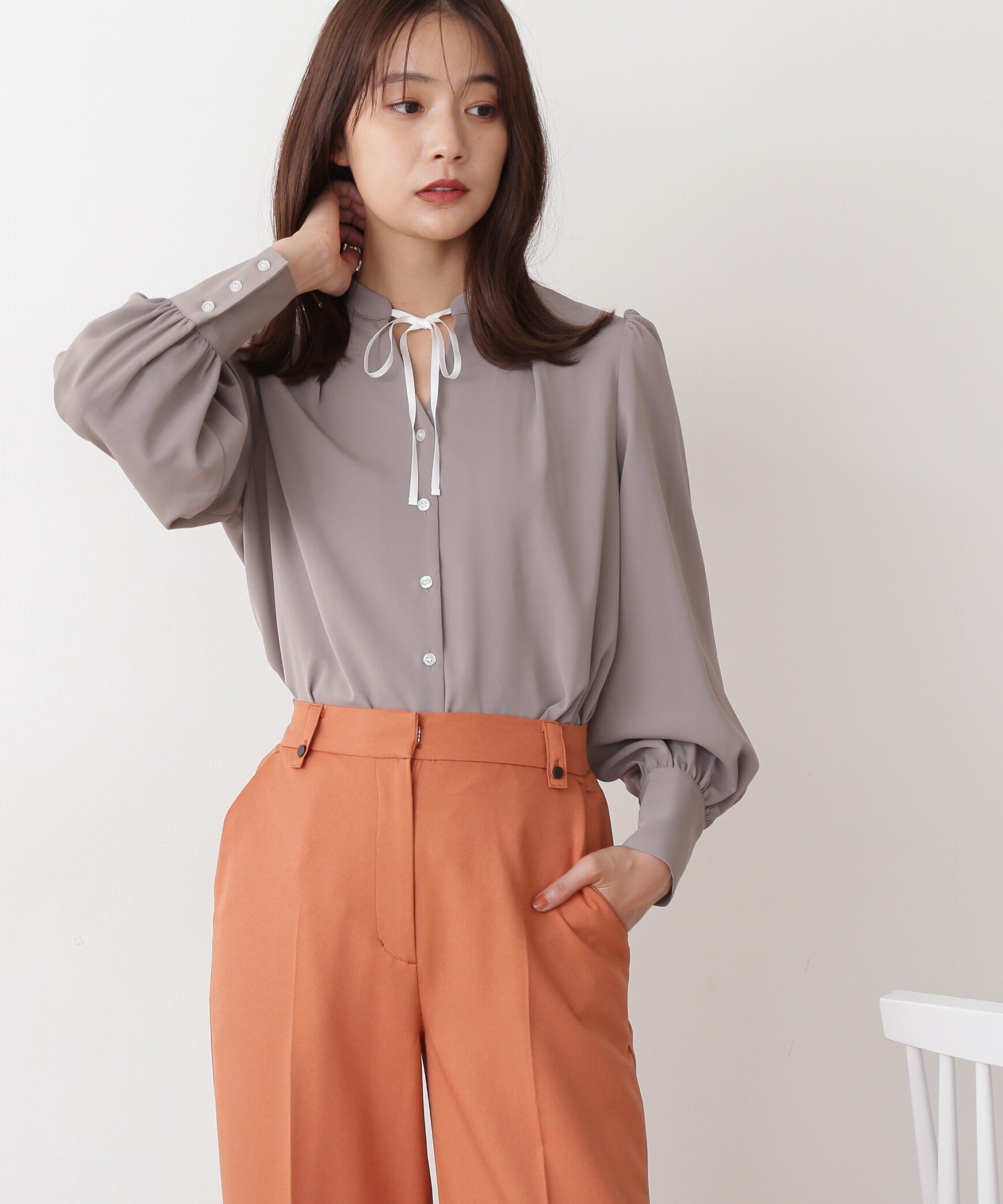 【SALE／50%OFF】N. Natural Beauty Basic リボンとろみブラウス エヌ ナチュラルビューティーベーシック* トップス シャツ・ブラウス ベージュ ブラック ホワイト グリーン【送料無料】のサムネイル