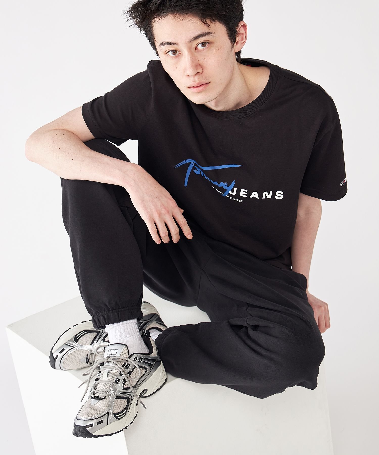 【SALE／50%OFF】TOMMY JEANS アーカイブ97メタリックスニーカー トミーヒルフィガー シューズ・靴 スニーカー ブラック【送料無料】