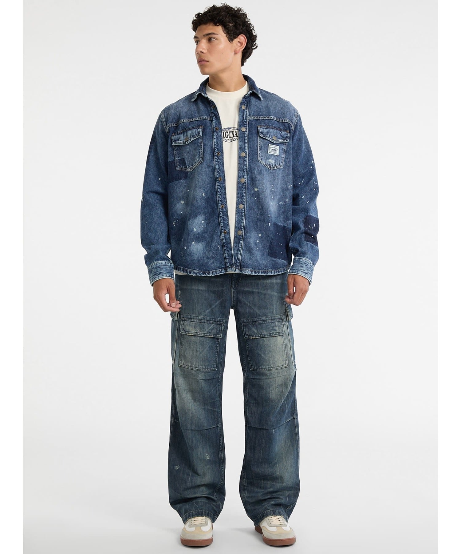 【SALE／50%OFF】GUESS Originals GUESS Originals デニムジャケット (M)Oversized Shirt ゲス トップス シャツ・ブラウス ブルー【送料無料】