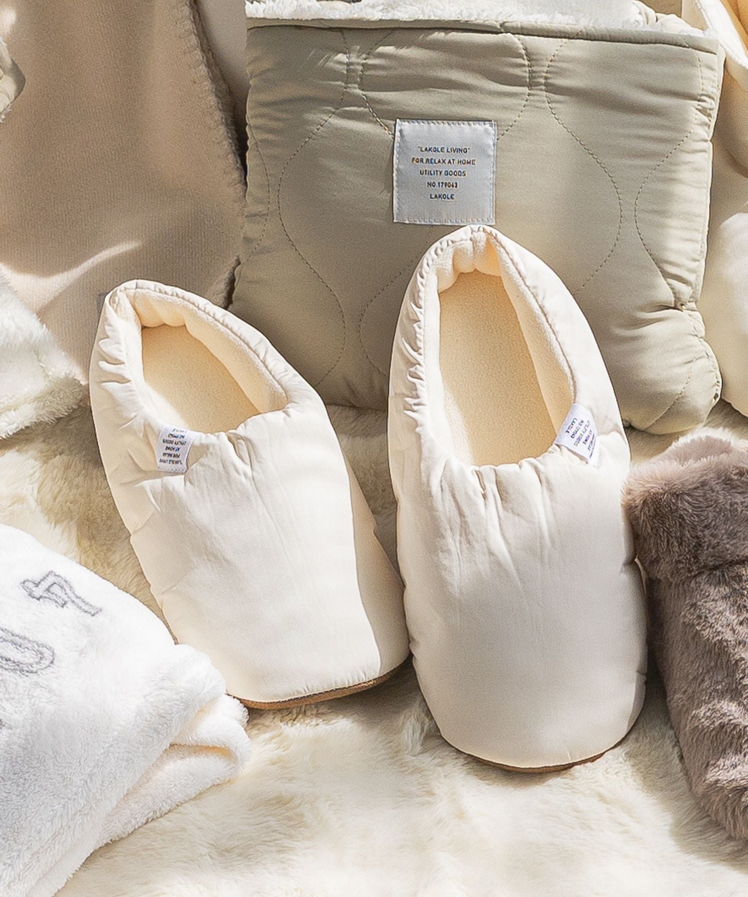 【SALE／43%OFF】LAKOLE ふっくらバブーシュ ラコレ インテリア・生活雑貨 その他のインテリア・生活雑貨 ホワイト グレーのサムネイル