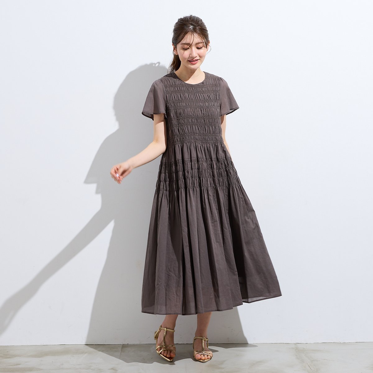Rose Tiara シャーリングマキシ丈ワンピース ローズティアラ ワンピース・ドレス ワンピース レッド ブラウン ネイビー