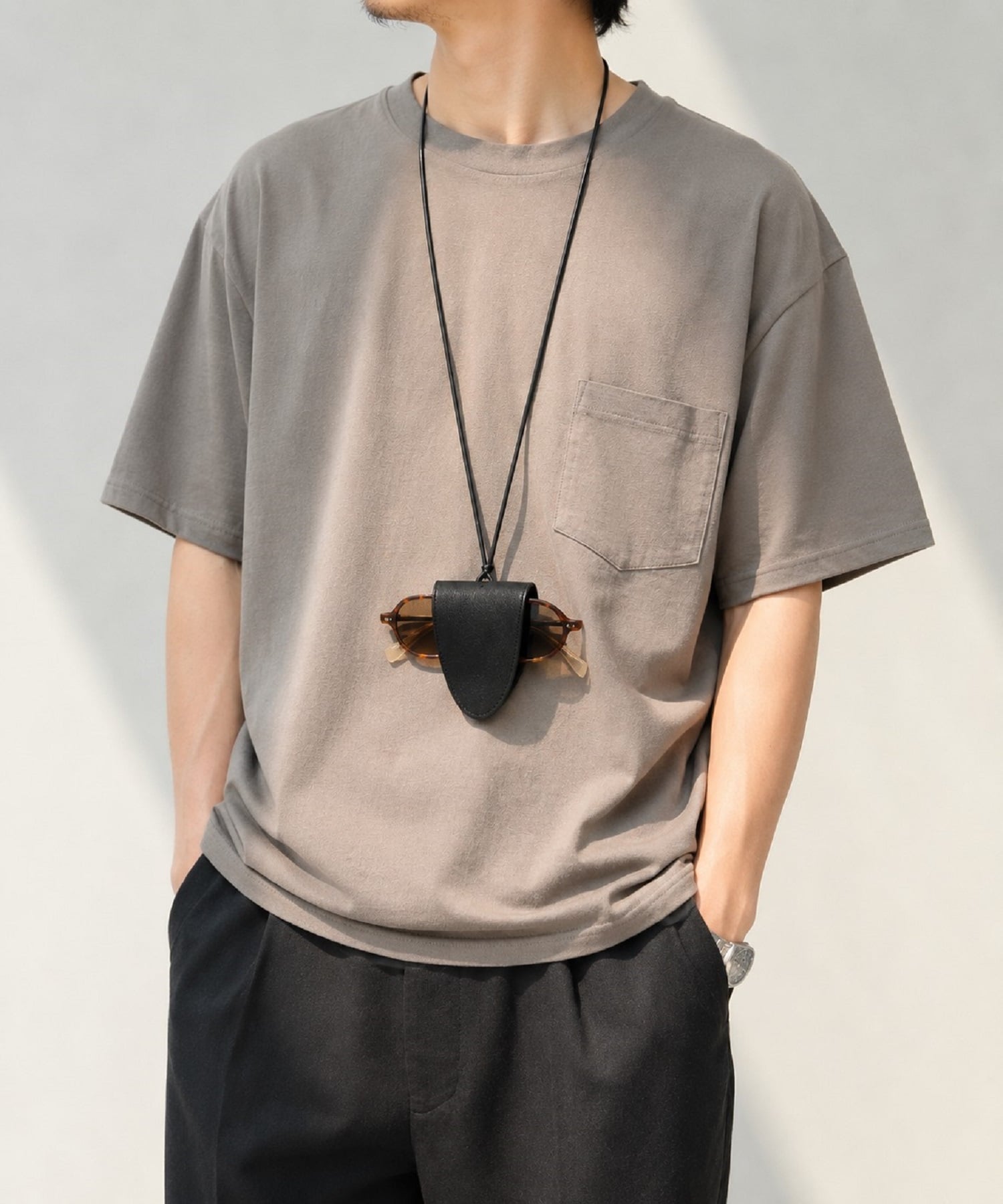 【SALE／5%OFF】yield マグネットメガネホルダー レザーネックレス イールド アクセサリー・腕時計 ネックレス ネイビー ブラウン ブラック パープル ホワイト