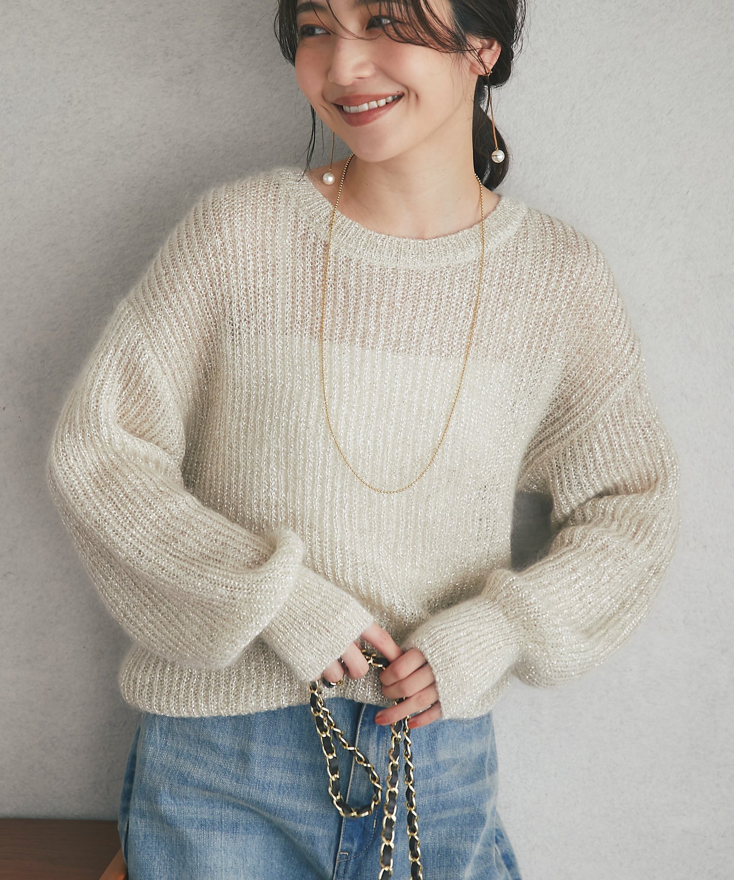 La boutique BonBon 【お上品きらきら】キッドモヘアラメクルーニット ラブティックボンボン トップス ニット ゴールド ブルー ピンク シルバー【送料無料】のサムネイル