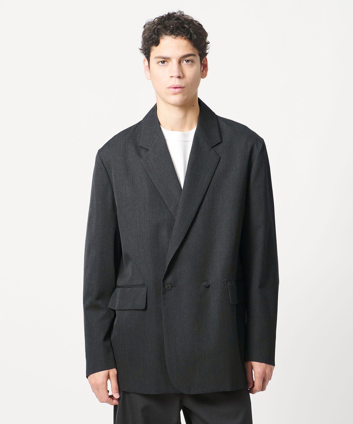 ＜LOEFF＞ギャバジン ボックス ジャケット MENS ユナイテッドアローズ ジャケット・アウター テーラードジャケット・ブレザー グレー ホワイト